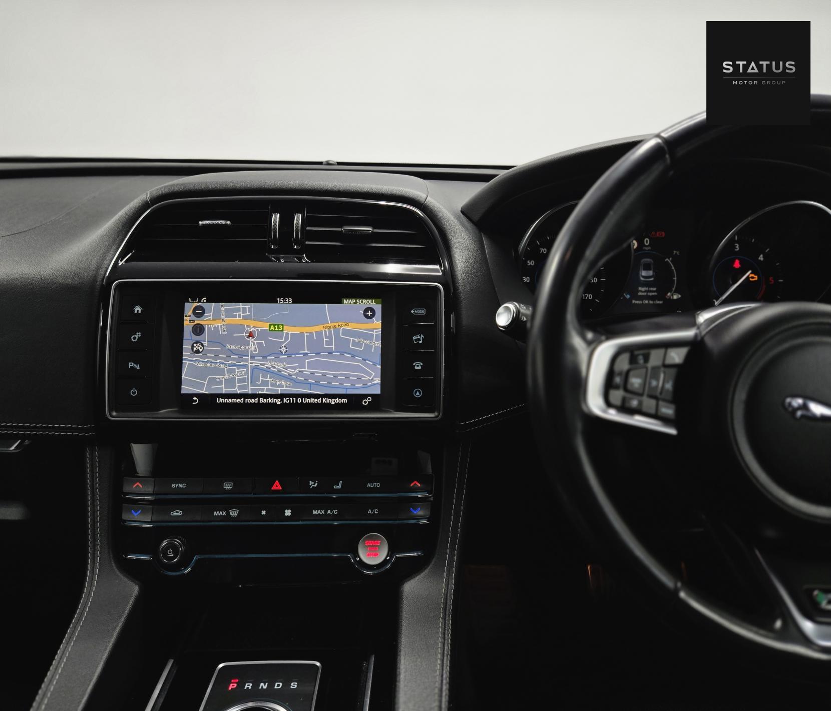 Jaguar F-PACE 2.0 D180 R-Sport SUV 5dr Diesel Auto AWD Euro 6 (s/s) (180 ps)