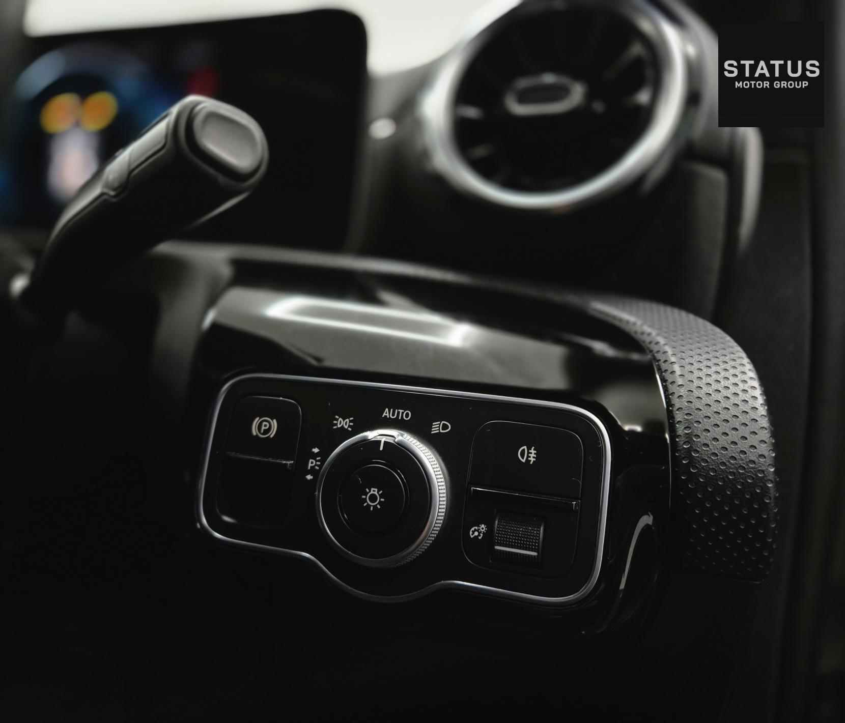 Mercedes-Benz A Class 1.3 A200 AMG Line (Executive) Hatchback 5dr Petrol 7G-DCT Euro 6 (s/s) (163 ps)