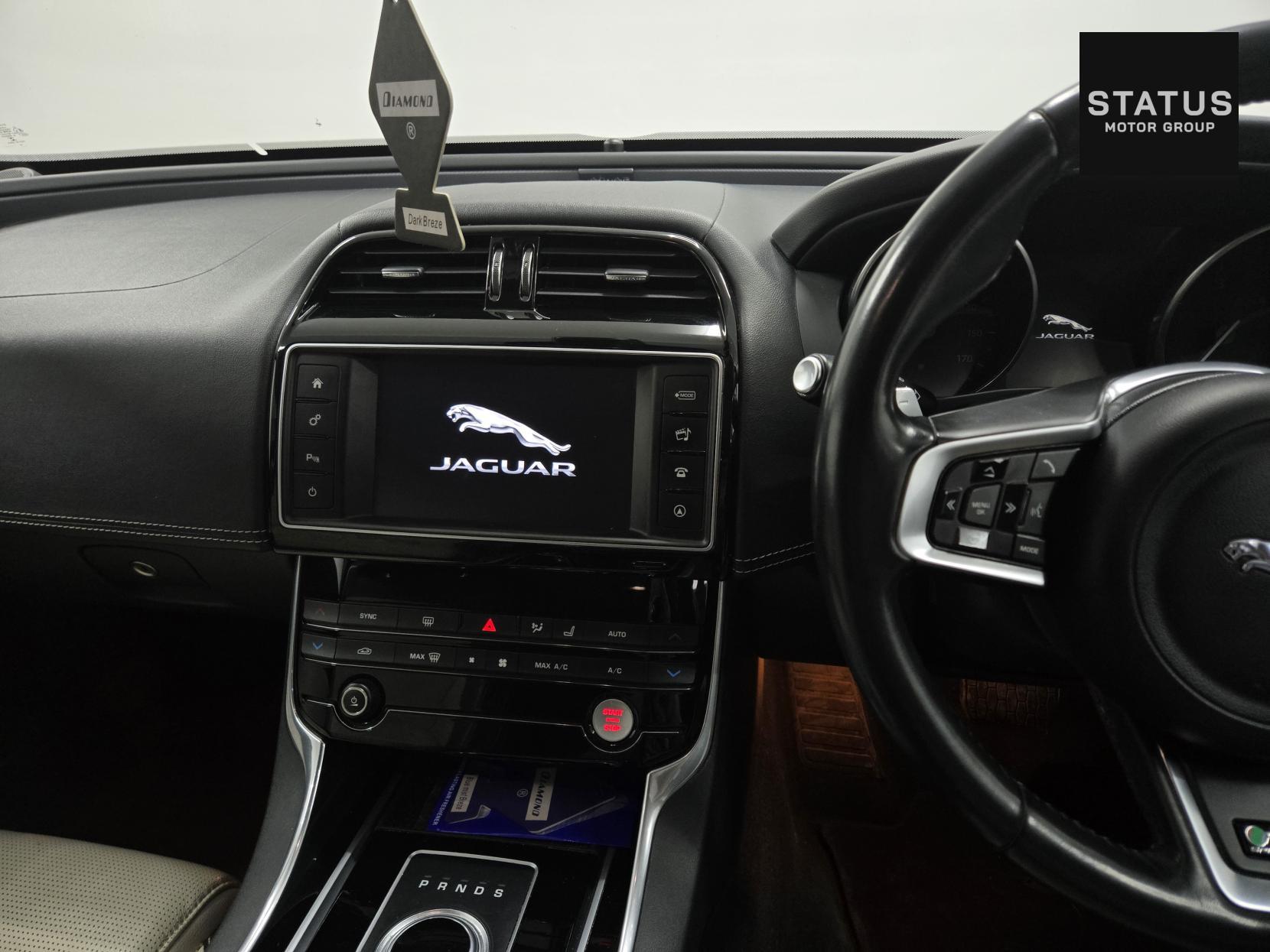 Jaguar XE 2.0d R-Sport Saloon 4dr Diesel Auto Euro 6 (s/s) (180 ps)