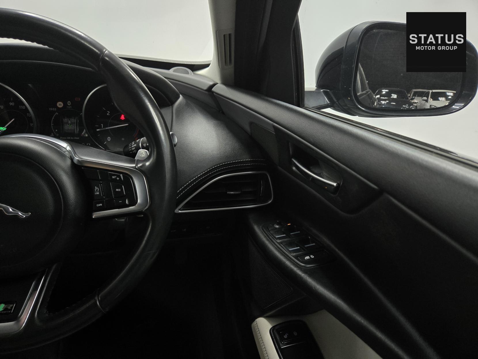 Jaguar XE 2.0d R-Sport Saloon 4dr Diesel Auto Euro 6 (s/s) (180 ps)