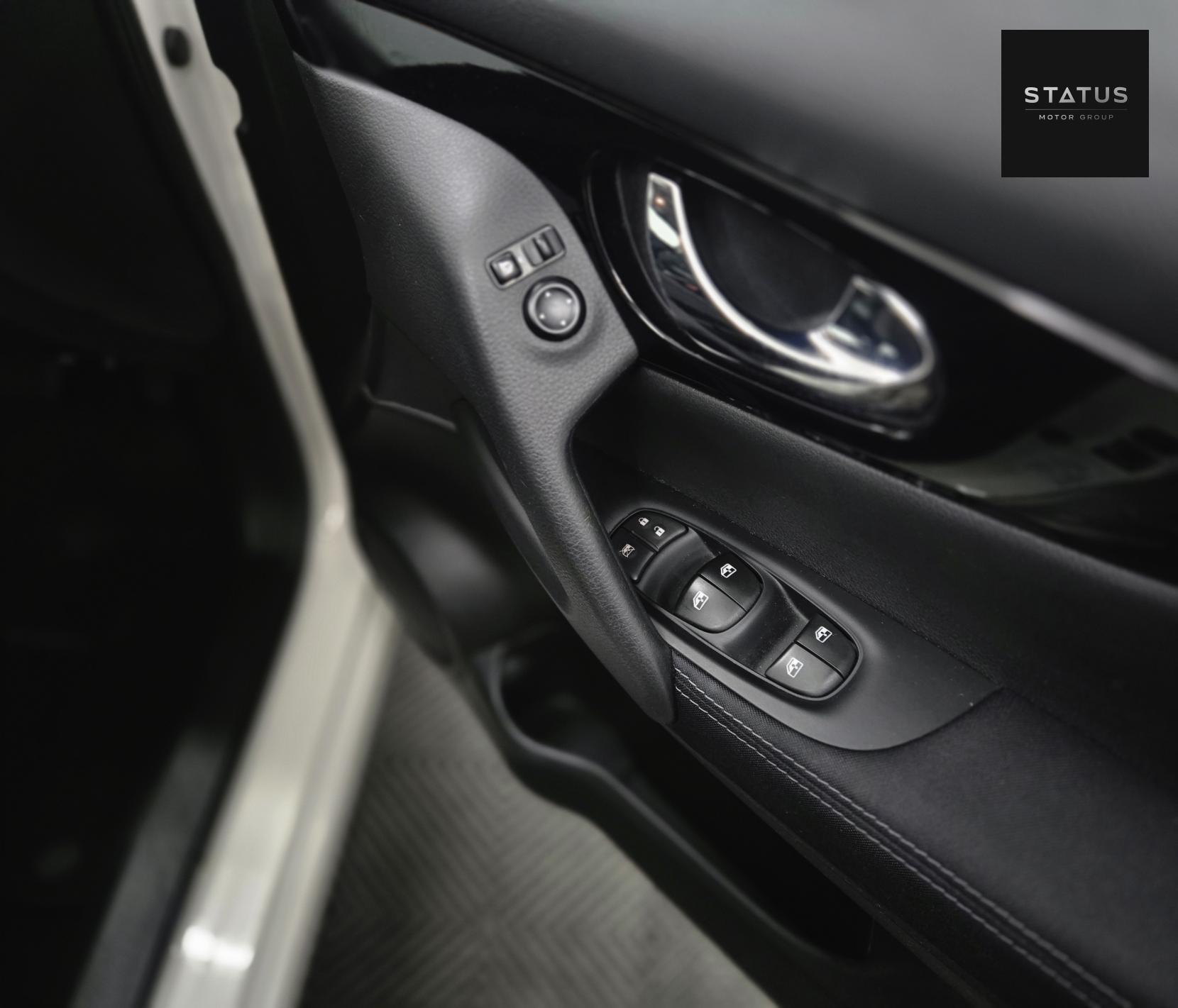 Nissan Qashqai 1.3 DIG-T Acenta Premium SUV 5dr Petrol DCT Auto Euro 6 (s/s) (160 ps)