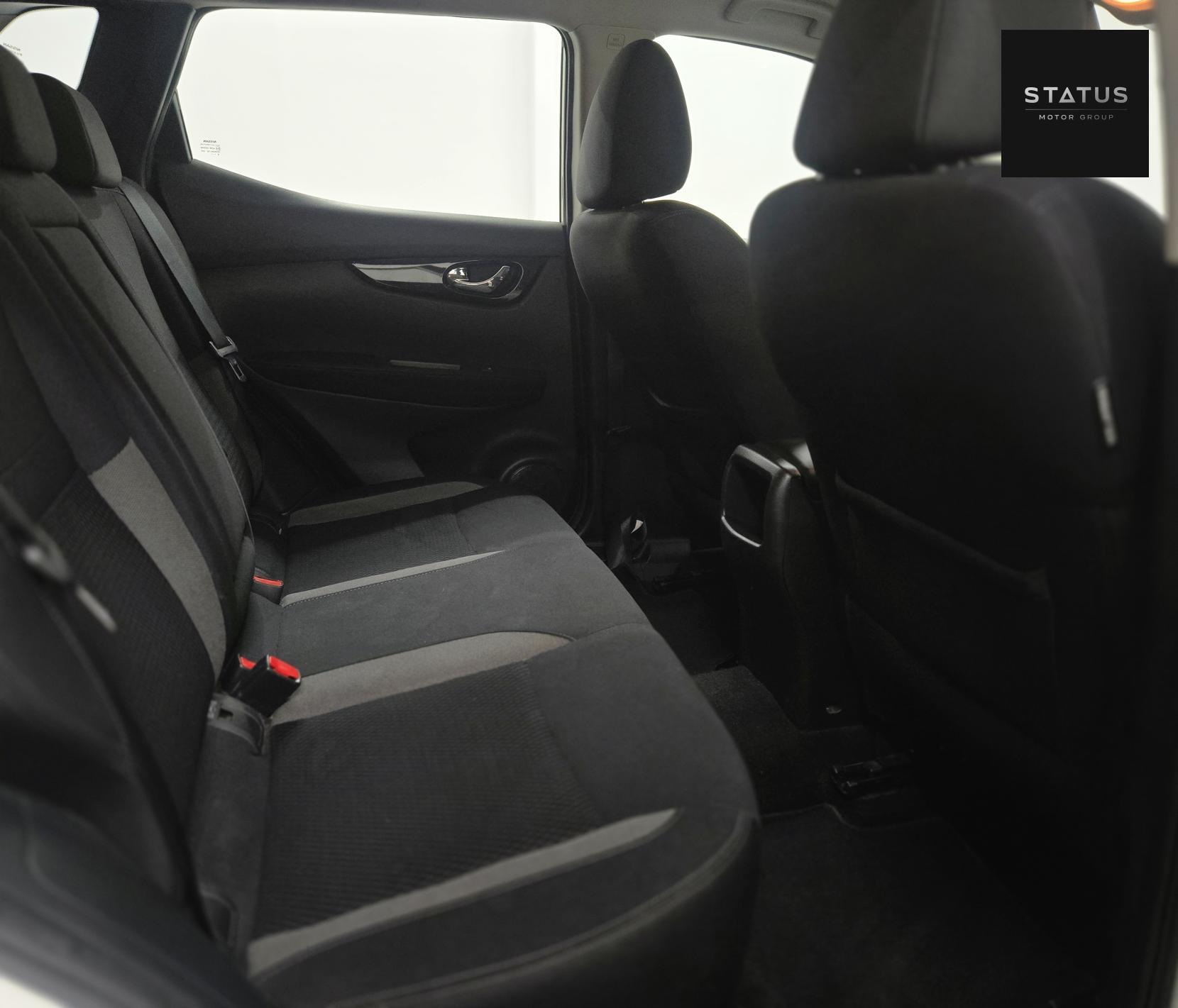 Nissan Qashqai 1.3 DIG-T Acenta Premium SUV 5dr Petrol DCT Auto Euro 6 (s/s) (160 ps)