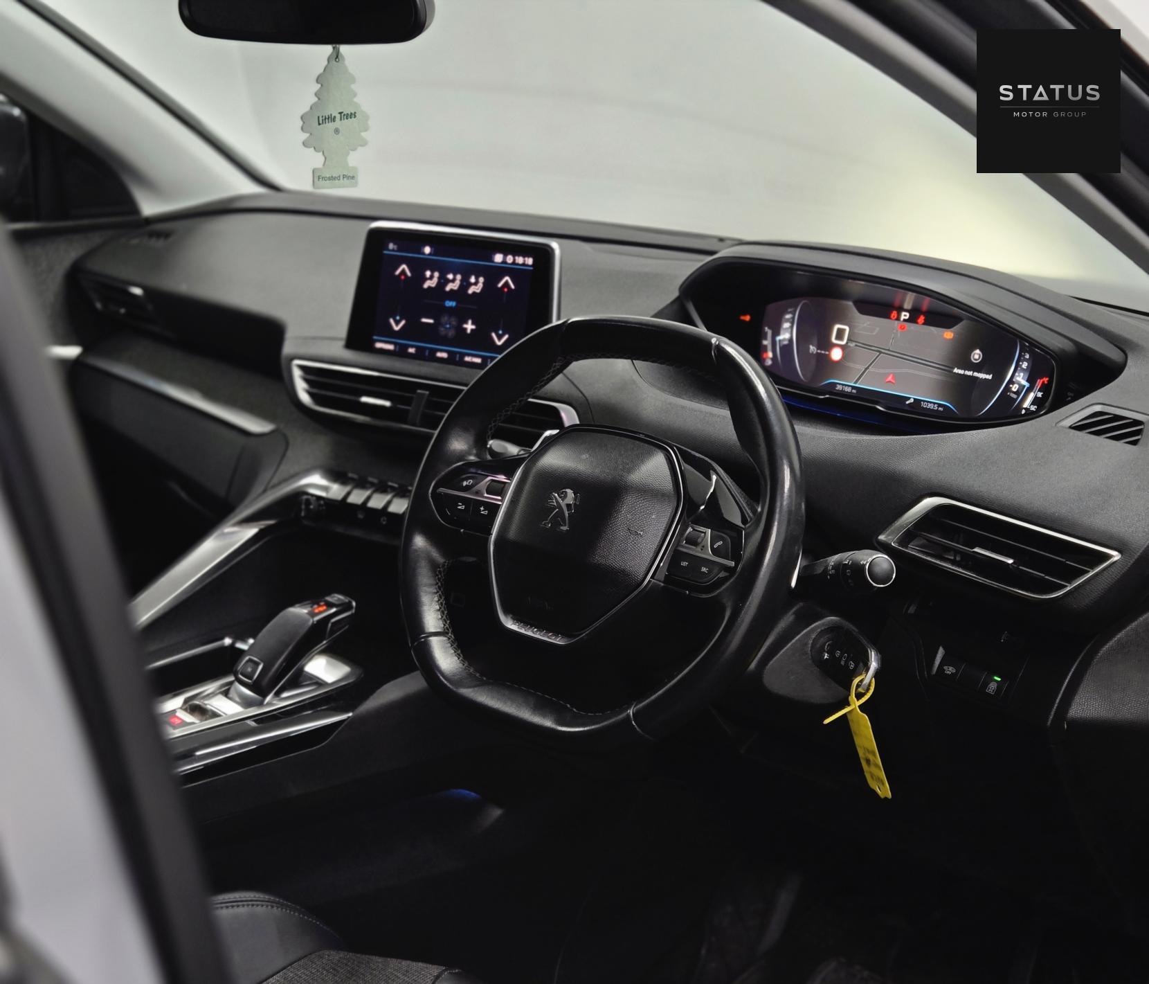 Peugeot 5008 1.2 PureTech Allure SUV 5dr Petrol EAT Euro 6 (s/s) (130 ps)