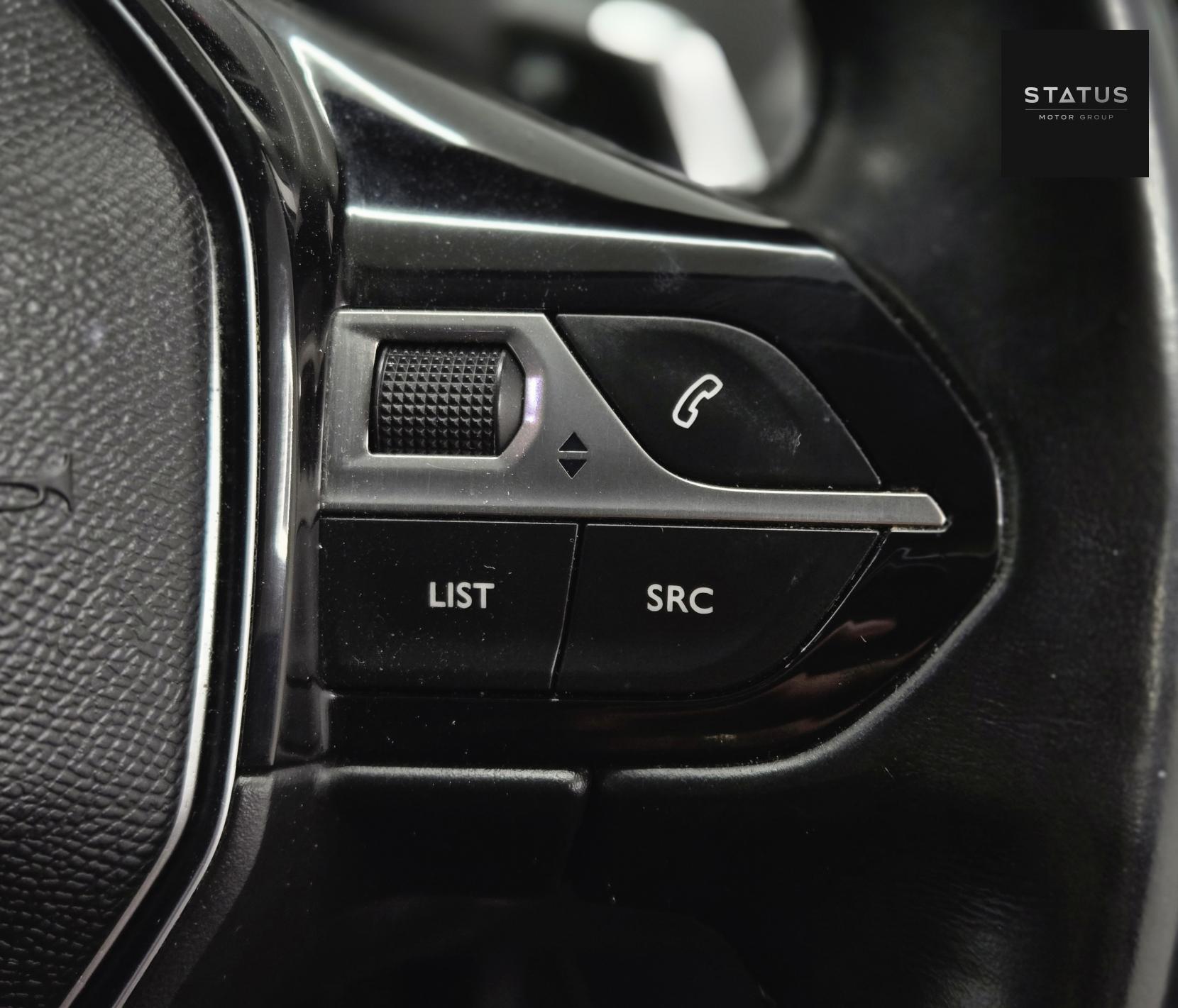 Peugeot 5008 1.2 PureTech Allure SUV 5dr Petrol EAT Euro 6 (s/s) (130 ps)