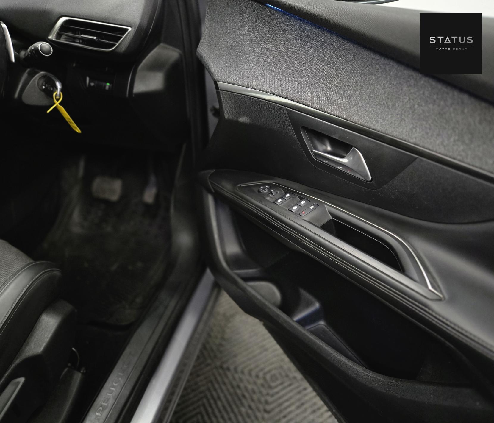 Peugeot 5008 1.2 PureTech Allure SUV 5dr Petrol EAT Euro 6 (s/s) (130 ps)