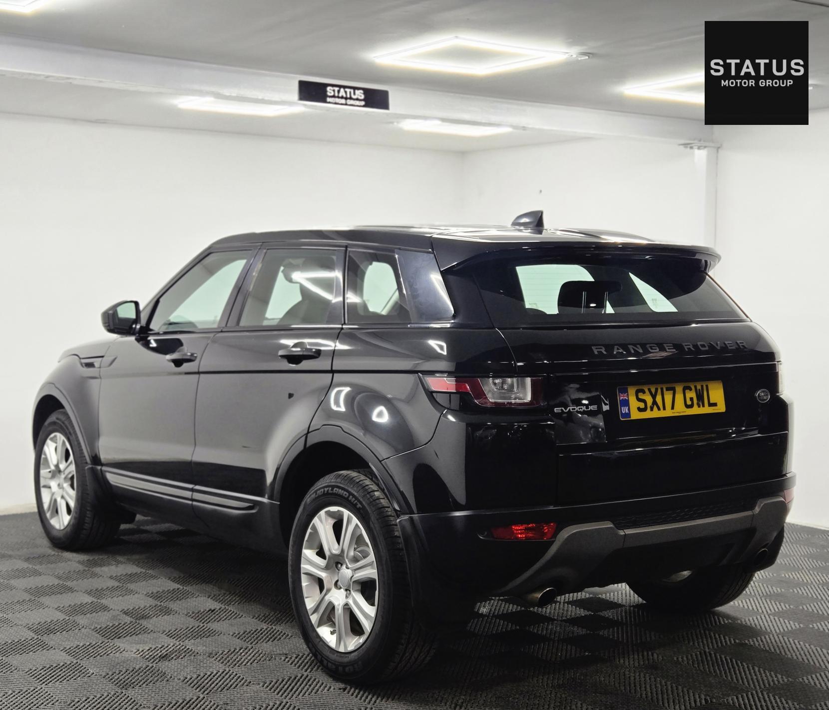 Land Rover Range Rover Evoque 2.0 TD4 SE Tech SUV 5dr Diesel Auto 4WD Euro 6 (s/s) (180 ps)