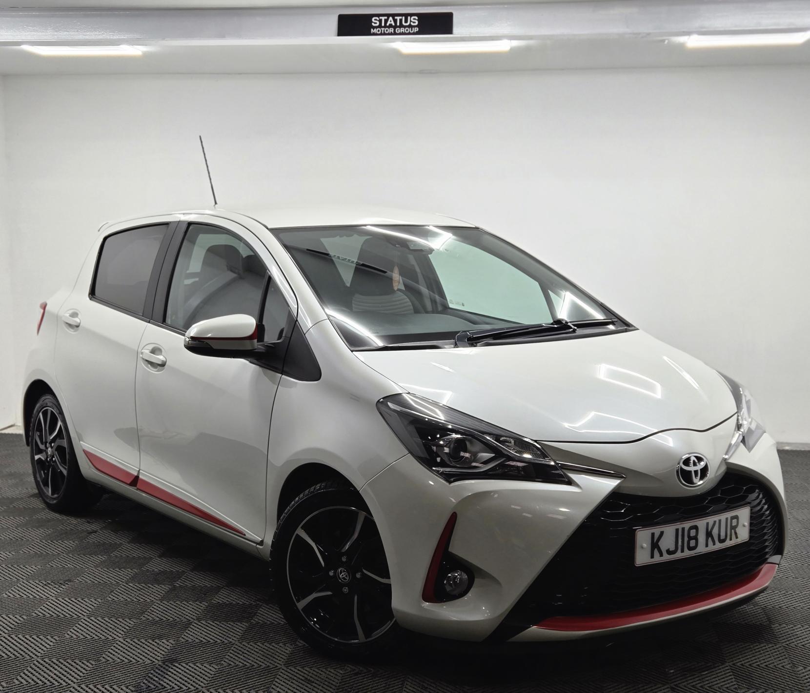 Toyota Yaris 1.5 VVT-i Design Hatchback 5dr Petrol CVT Euro 6 (111 ps)
