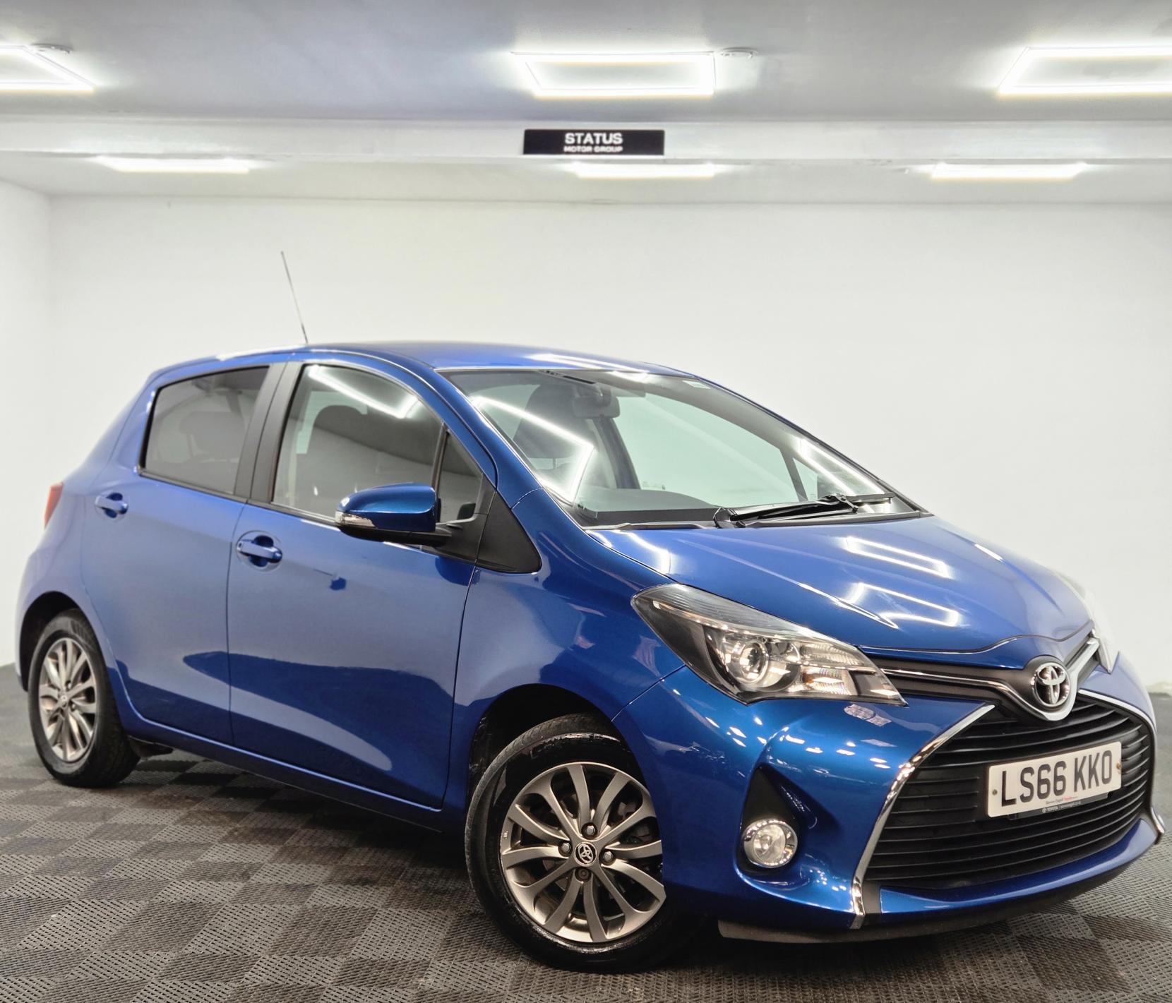 Toyota Yaris 1.33 Dual VVT-i Icon Hatchback 5dr Petrol Manual Euro 6 (99 ps)