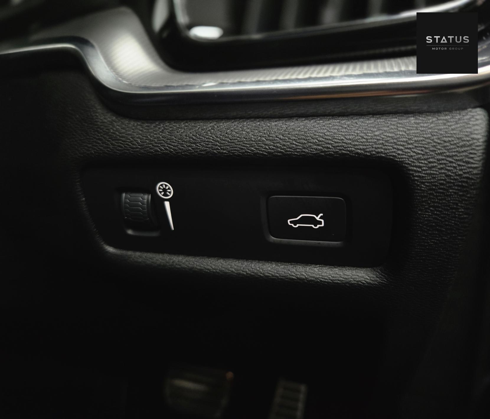 Volvo V60 2.0 D4 R-Design Estate 5dr Diesel Auto Euro 6 (s/s) (190 ps)