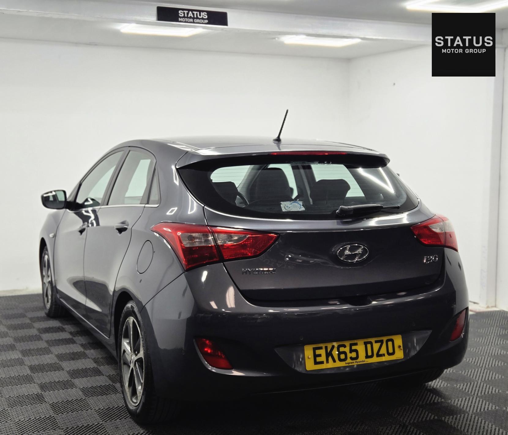 Hyundai i30 1.6 SE Hatchback 5dr Petrol Auto Euro 6 (120 ps)