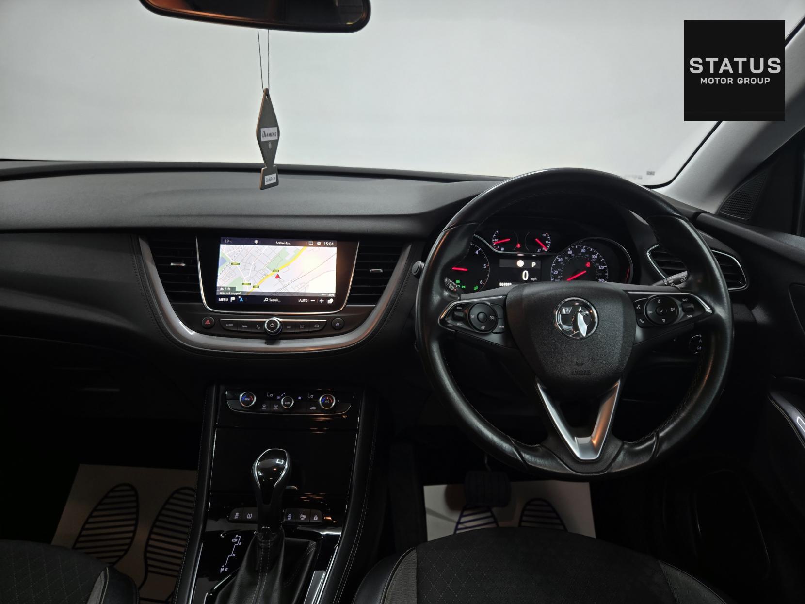 Vauxhall Grandland X 1.6 Turbo D BlueInjection Sport Nav SUV 5dr Diesel Auto Euro 6 (s/s) (120 ps)