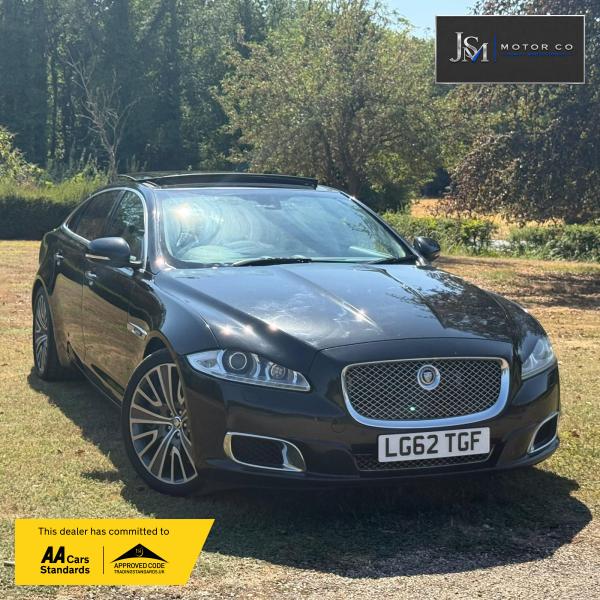 Jaguar XJ 5.0 V8 Ultimate Saloon 4dr Petrol Auto Euro 5 (s/s) (LWB) (510 ps)