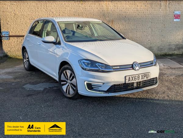 Volkswagen e-Golf 35.8kWh e-Golf Hatchback 5dr Electric Auto (136 ps)