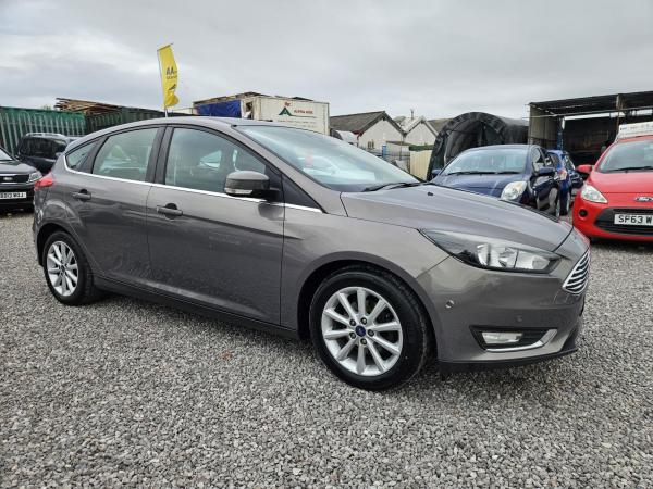 Ford Focus 1.0T EcoBoost Titanium Hatchback 5dr Petrol Manual Euro 6 (s/s) (125 ps)