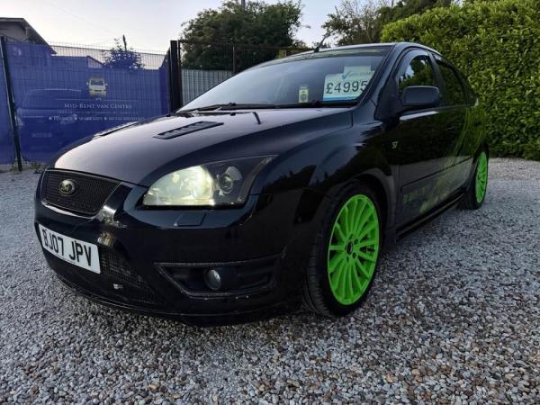 Ford Focus 2.5 SIV ST-2 Hatchback 5dr Petrol Manual (224 g/km, 221 bhp)