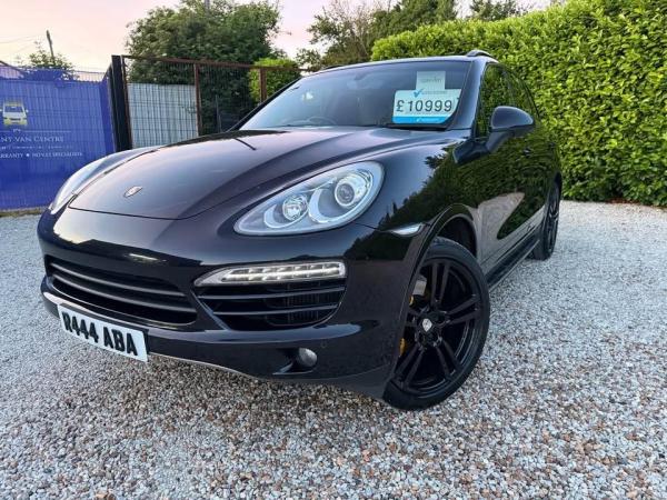 Porsche Cayenne 3.0 TD V6 SUV 5dr Diesel Tiptronic 4WD Euro 5 (s/s) (240 ps)