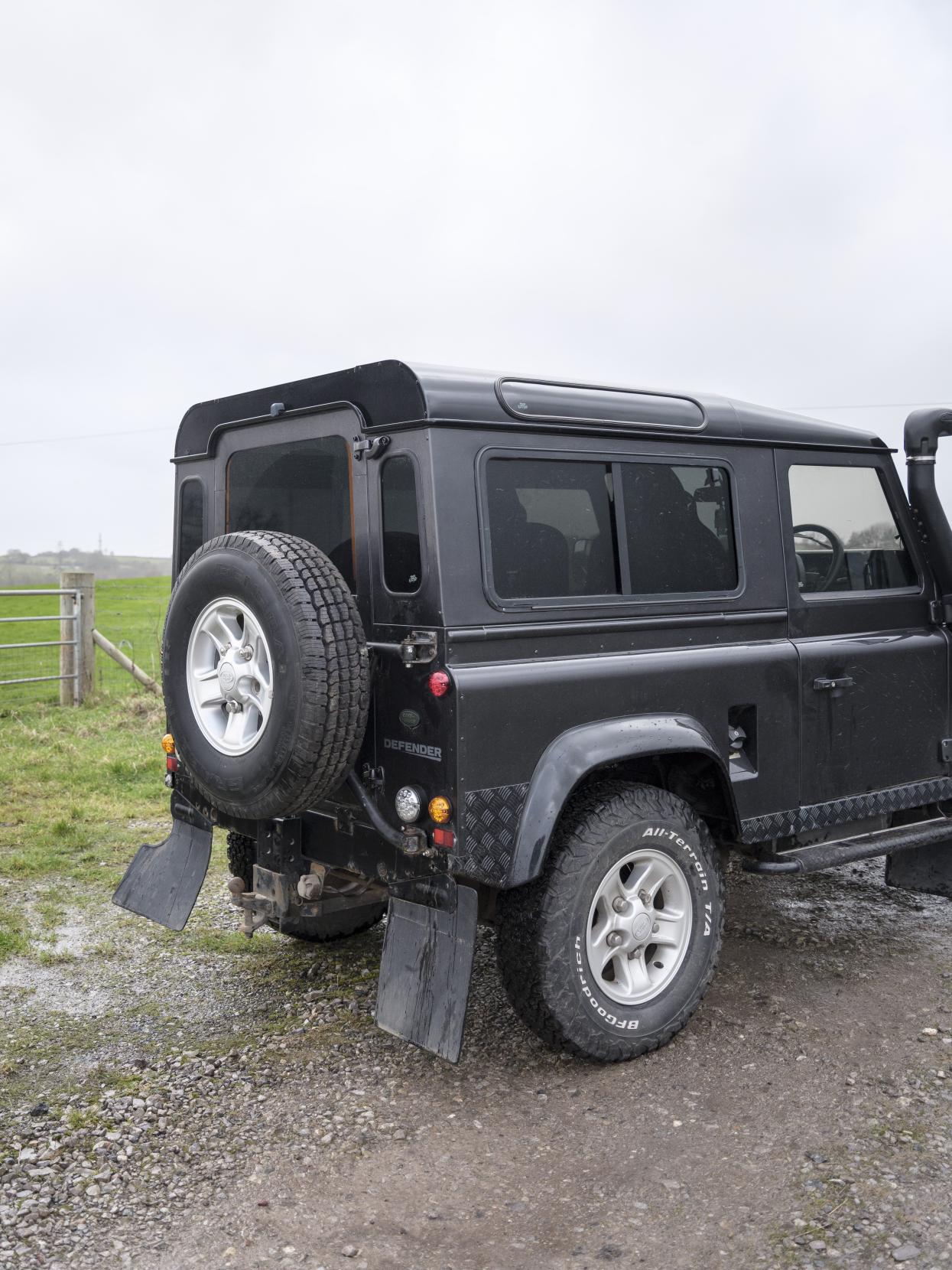 Land Rover Defender 90 2.5 300tdi