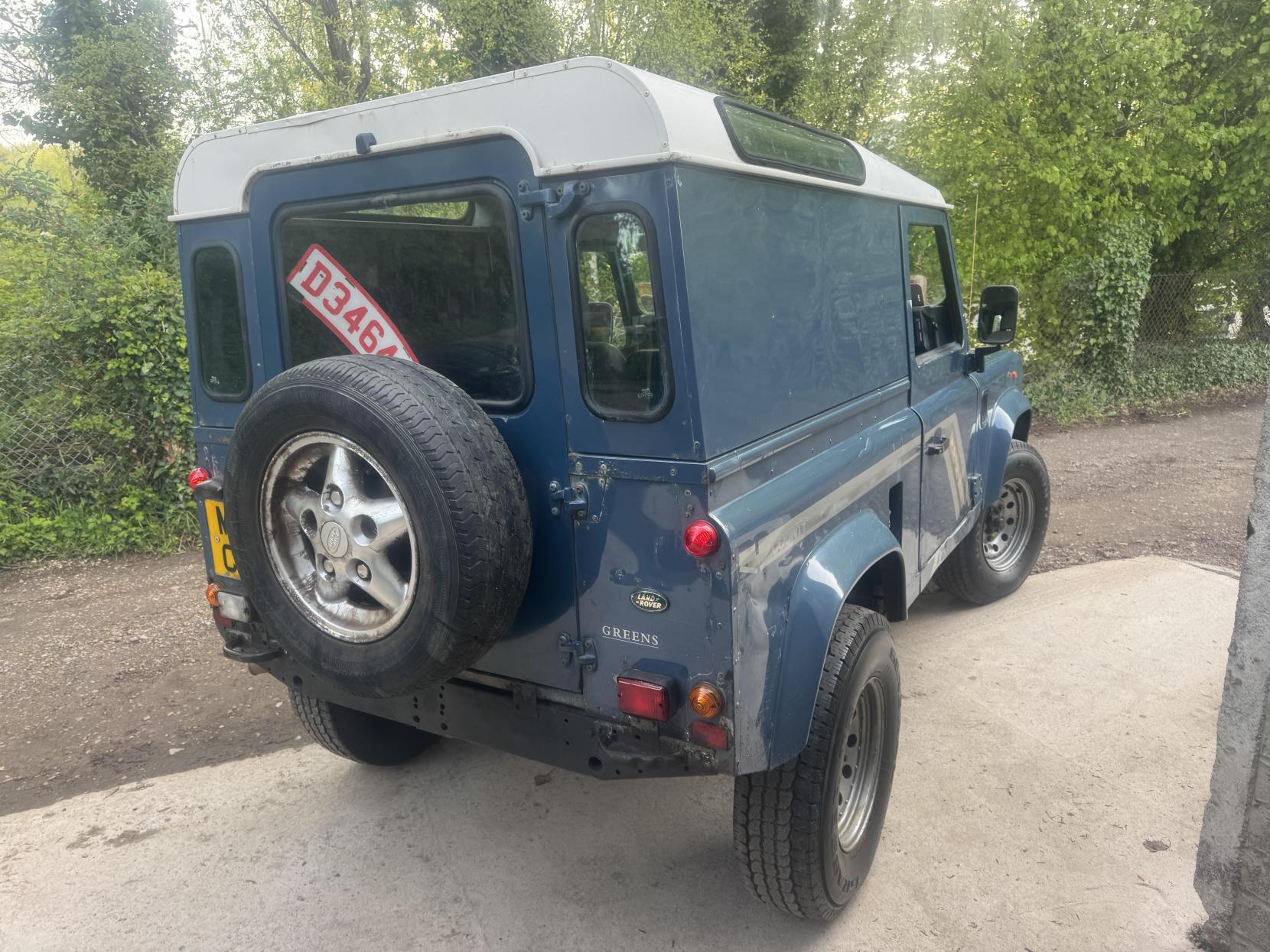 Land Rover Defender 90 300tdi County Hard Top Defender 90