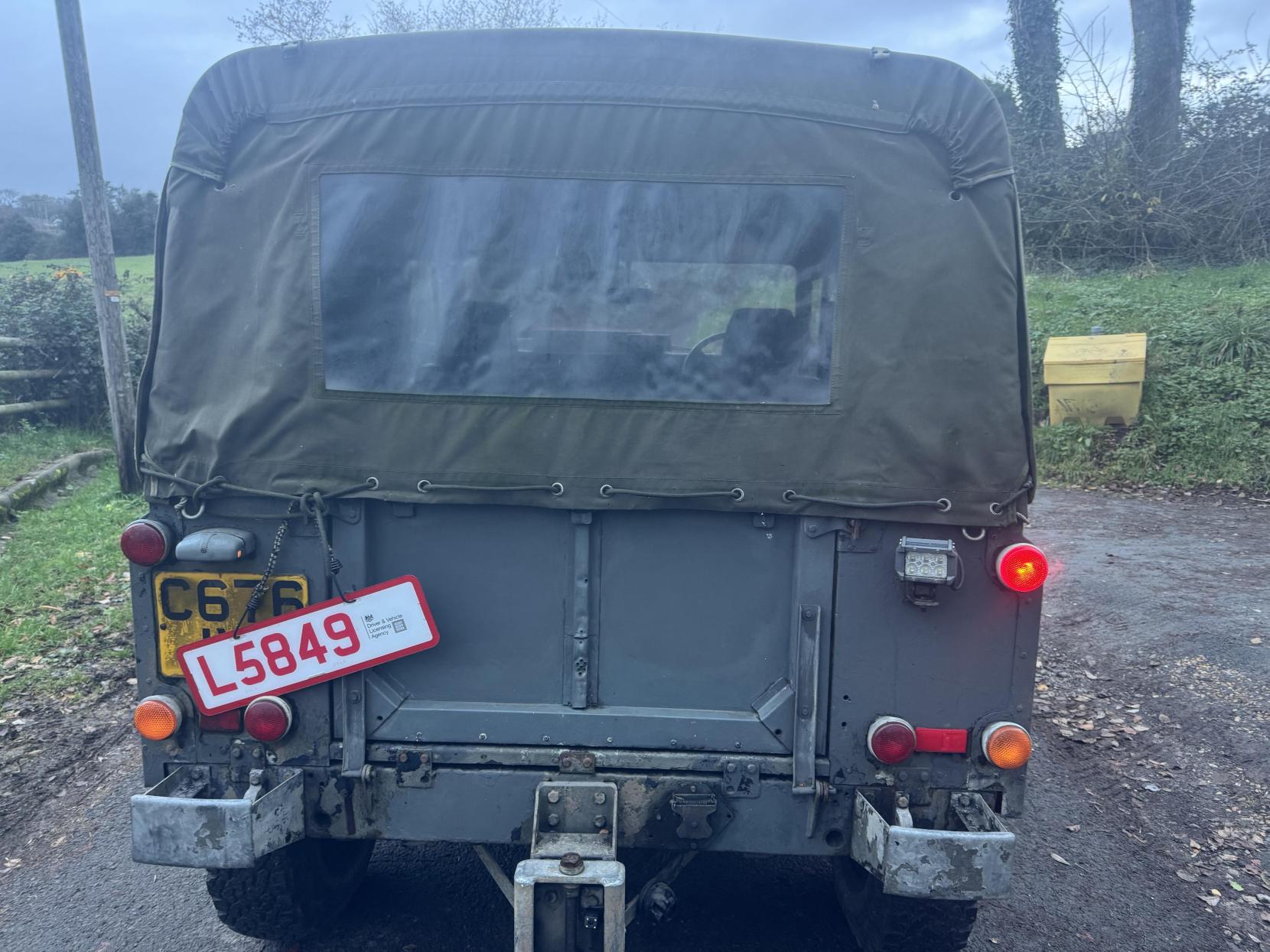 Land Rover Defender 90 Defender 90 Ex Military GS Soft top