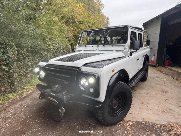 Land Rover Defender 110 2.5 TD5 County Pickup 2dr Diesel Manual (299 g/km, 120 bhp)