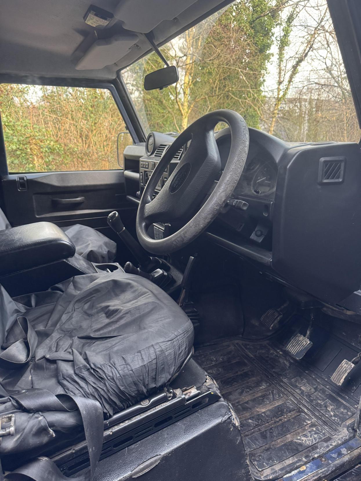 Land Rover Defender 90 2.4 County SUV LCV (2007 - 2016)