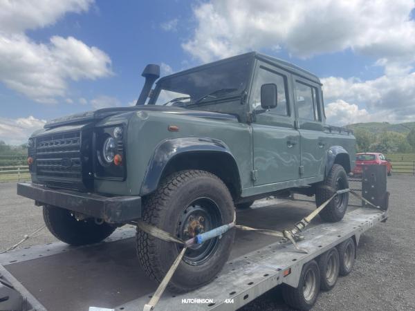 Land Rover Defender 110 2.4 TDCi County Pickup Double Cab 4dr Diesel Manual 4WD MWB Euro 4 (122 bhp)