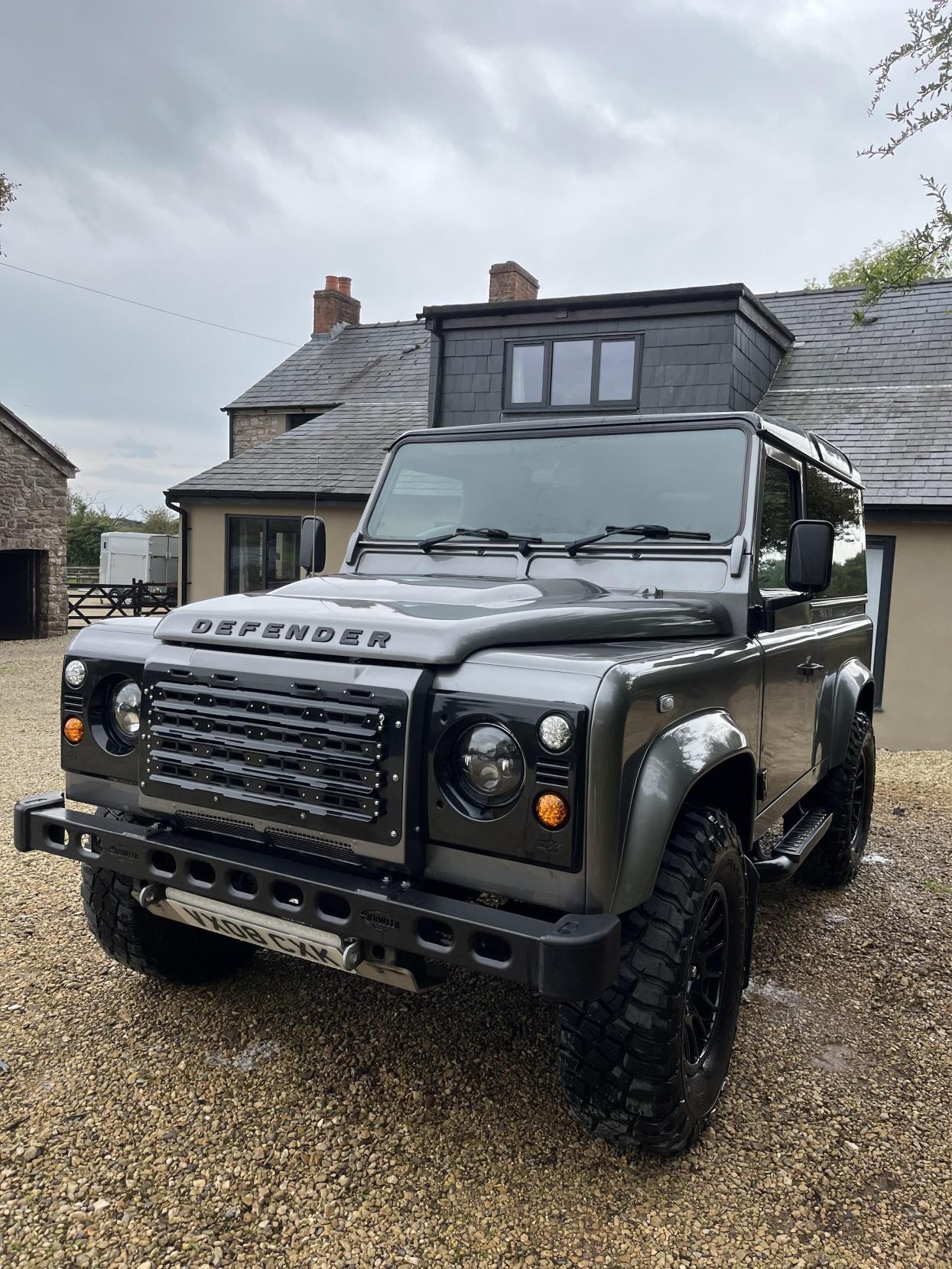 Land Rover Defender 90 XS