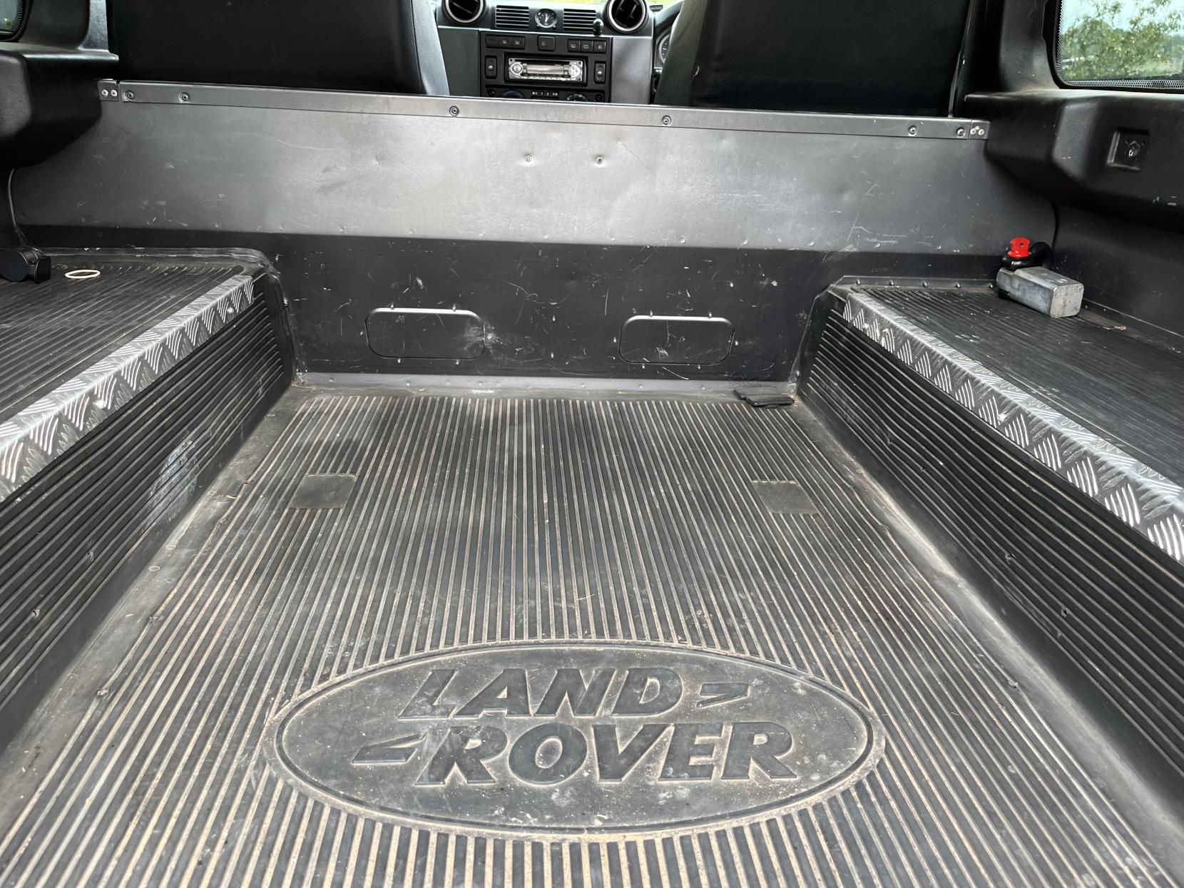 Land Rover Defender 90 XS