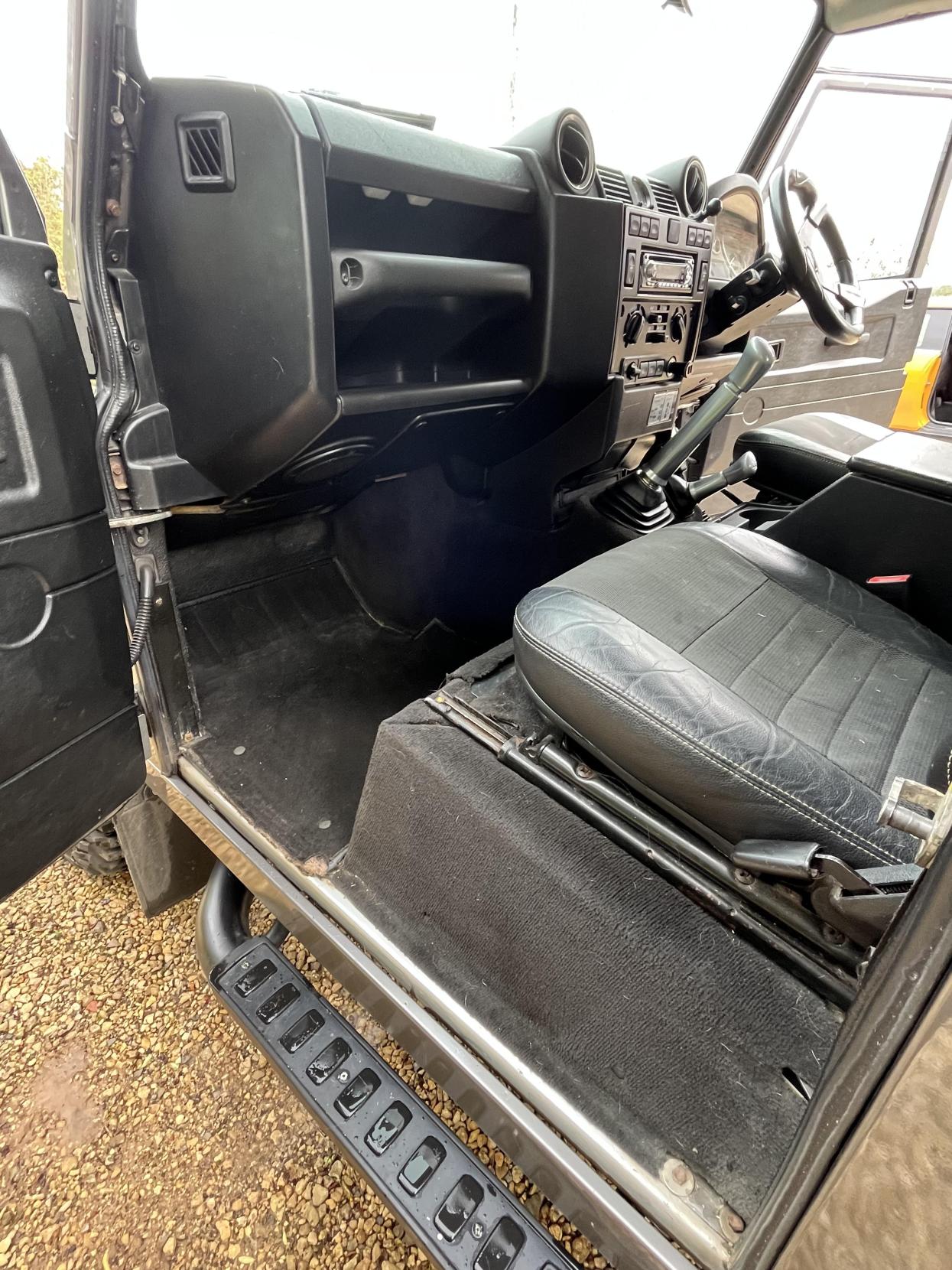 Land Rover Defender 90 XS