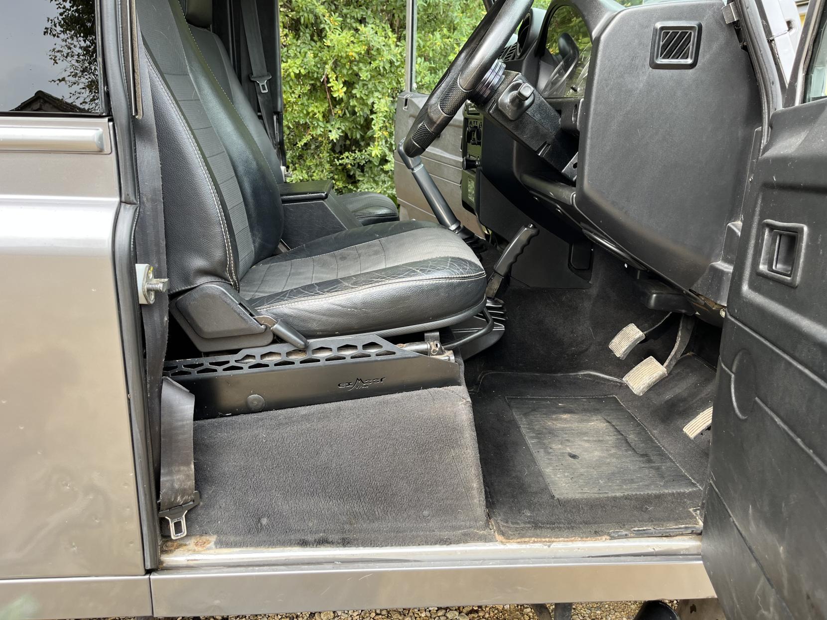 Land Rover Defender 90 XS
