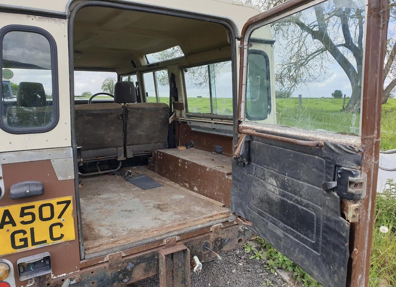 Land Rover Defender 110 2.5 110 County