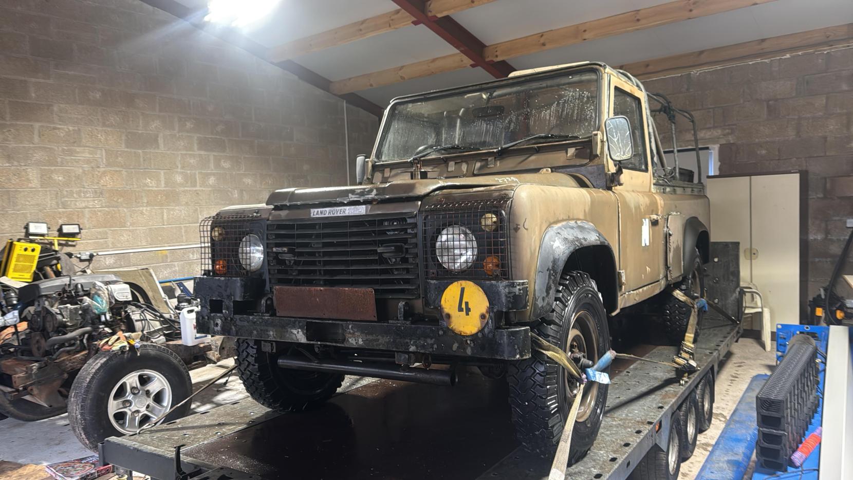 Land Rover Defender 110 Ex Army Soft top