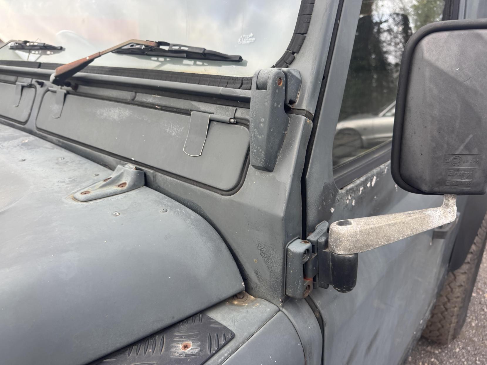 Land Rover 90 Hardtop