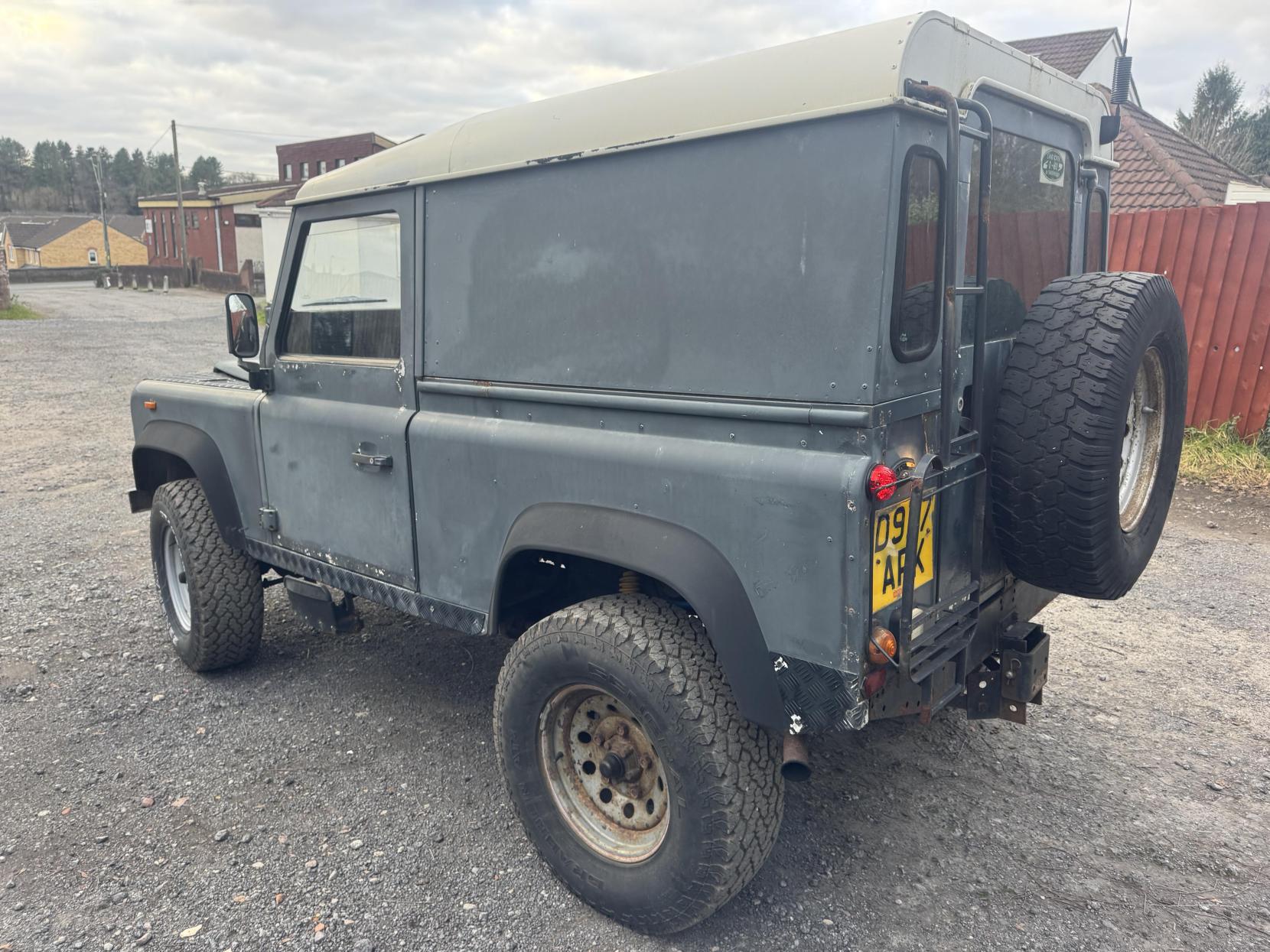 Land Rover 90 Hardtop