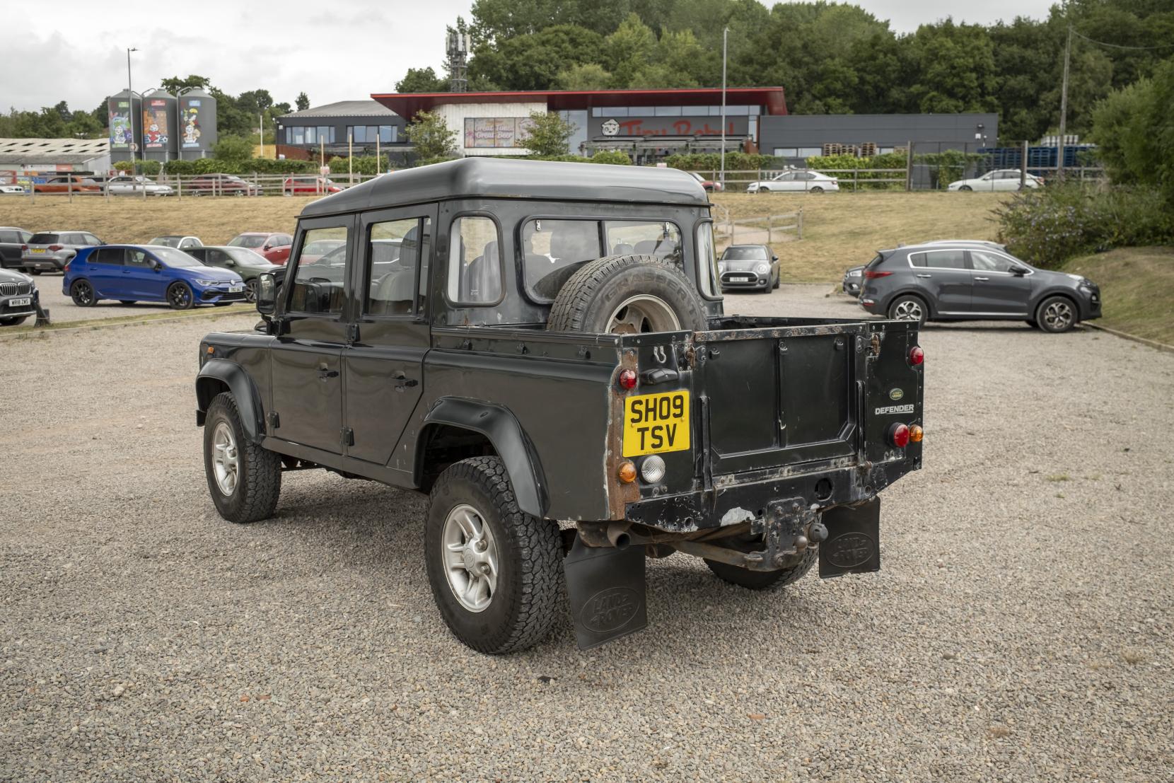 Land Rover Defender 110 2.4 County SUV LCV (2007 - 2016)
