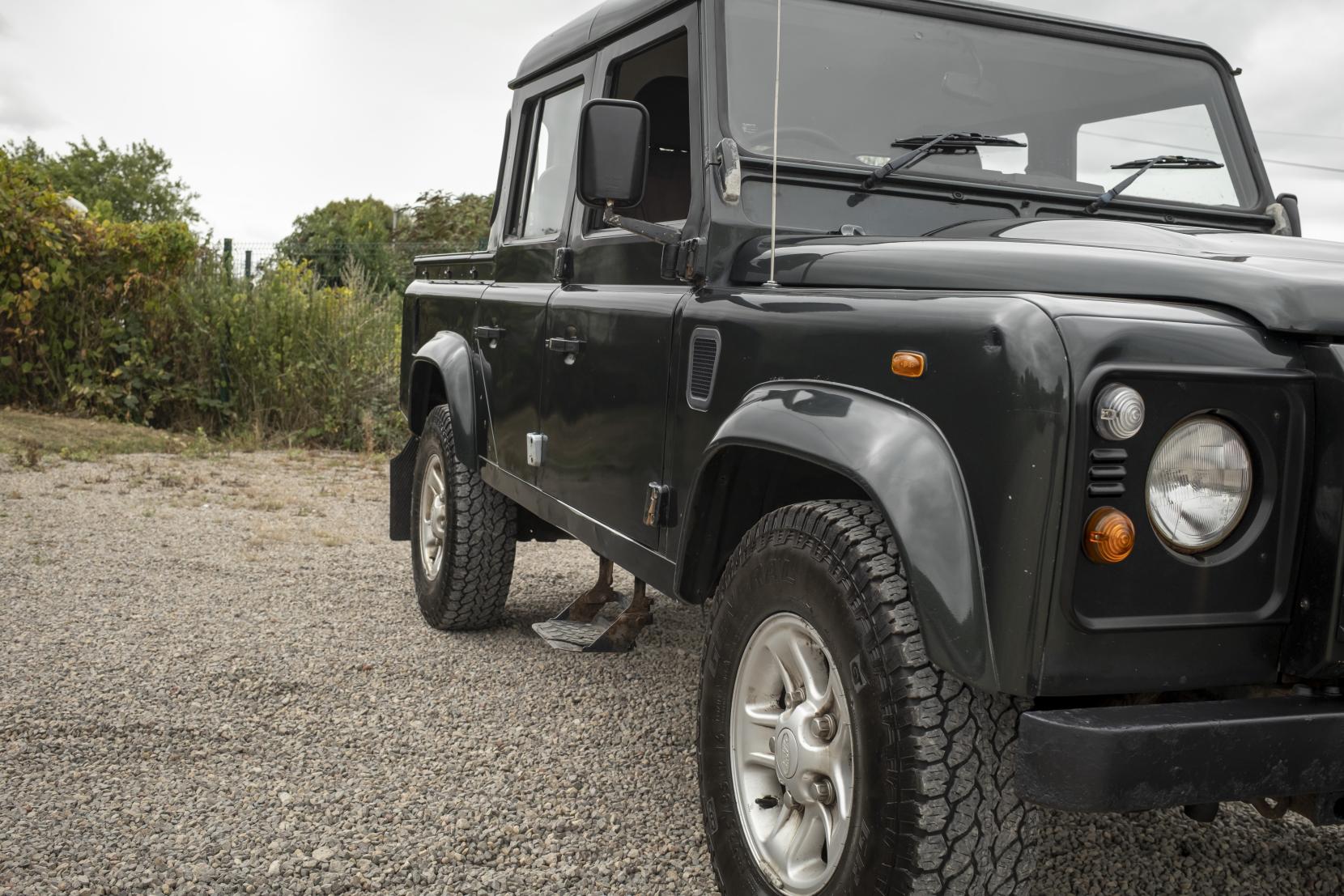 Land Rover Defender 110 2.4 County SUV LCV (2007 - 2016)