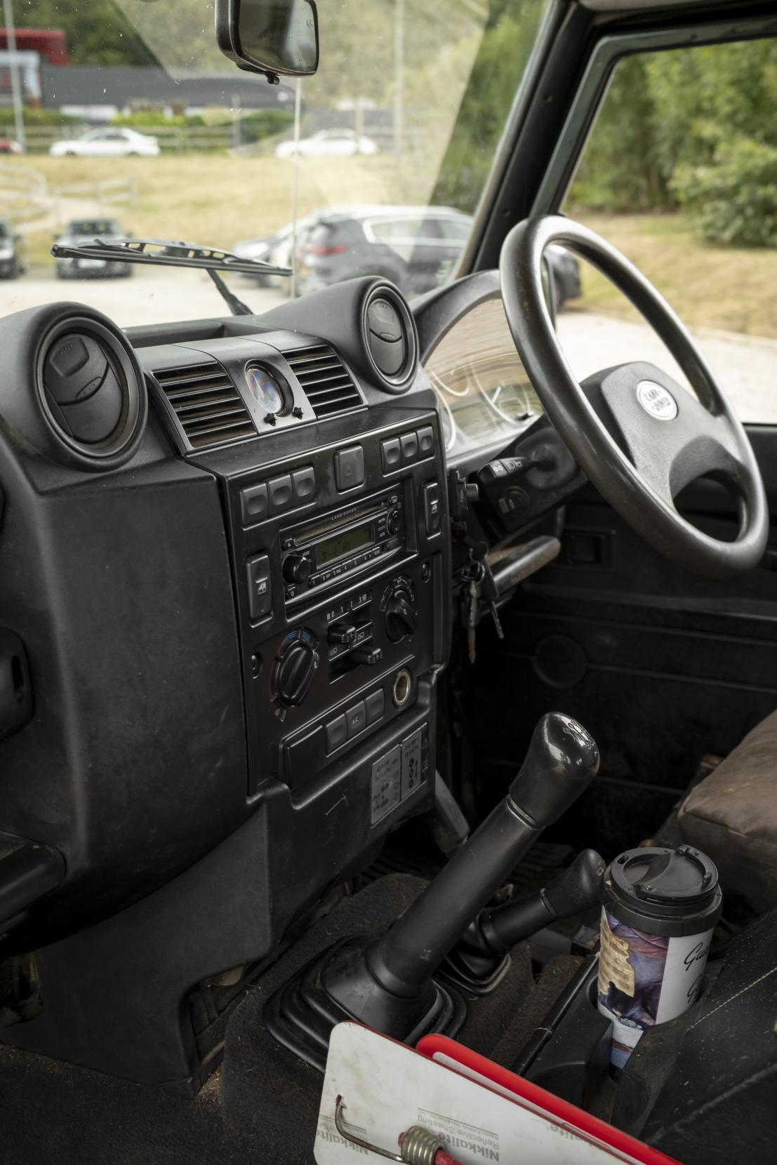 Land Rover Defender 110 2.4 County SUV LCV (2007 - 2016)