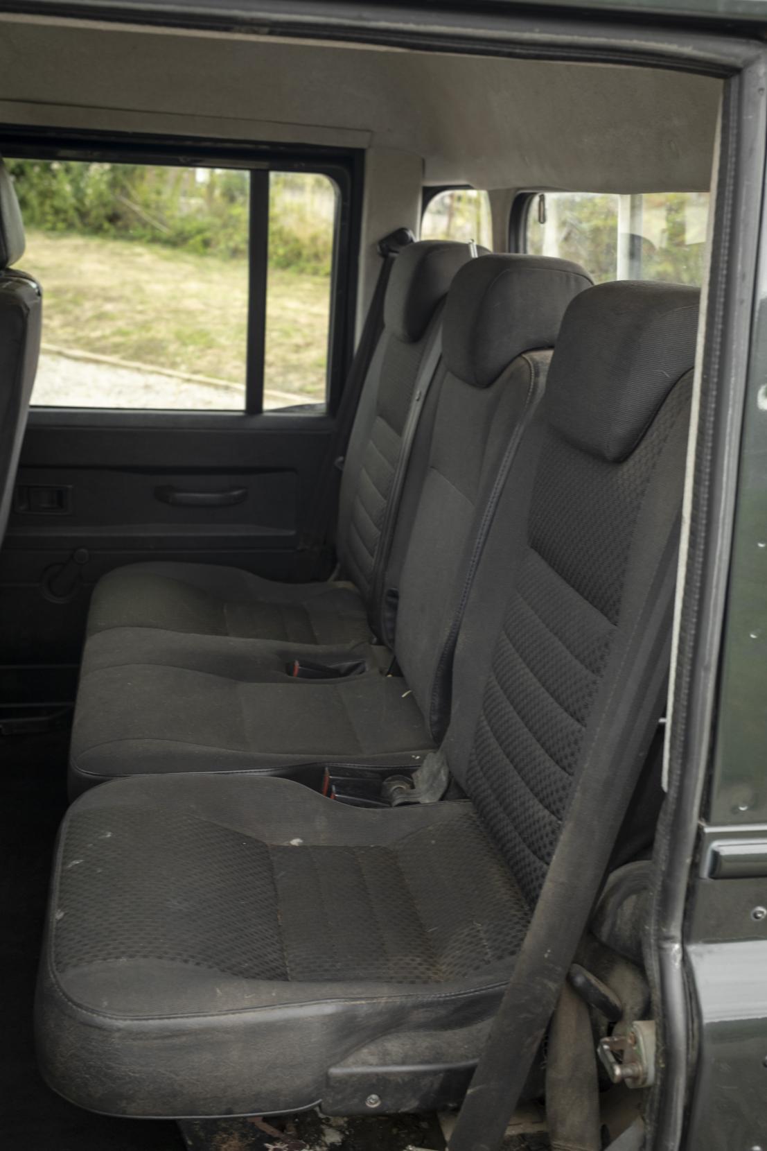 Land Rover Defender 110 2.4 County SUV LCV (2007 - 2016)