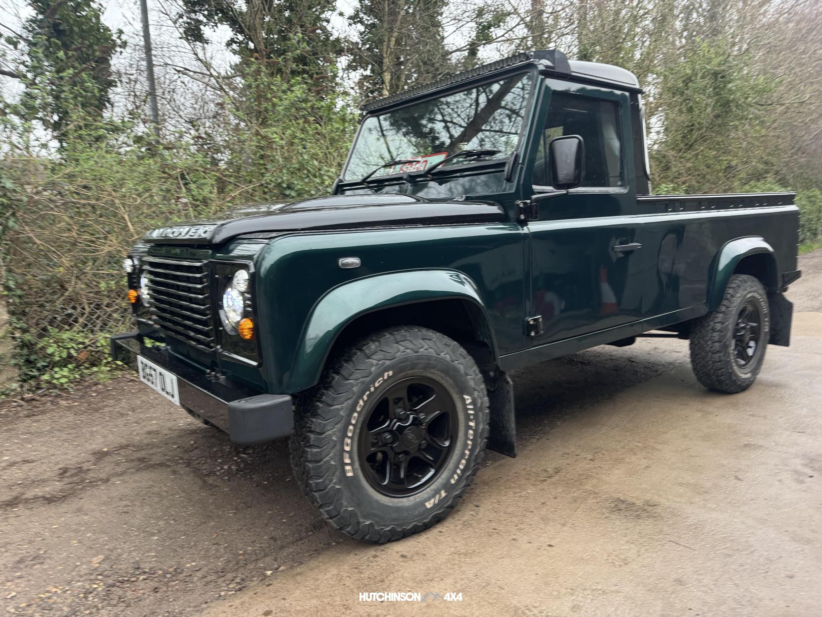Land Rover Defender 110 2.4 TDCi County Pickup 2dr Diesel Manual 4WD MWB Euro 4 (122 bhp)