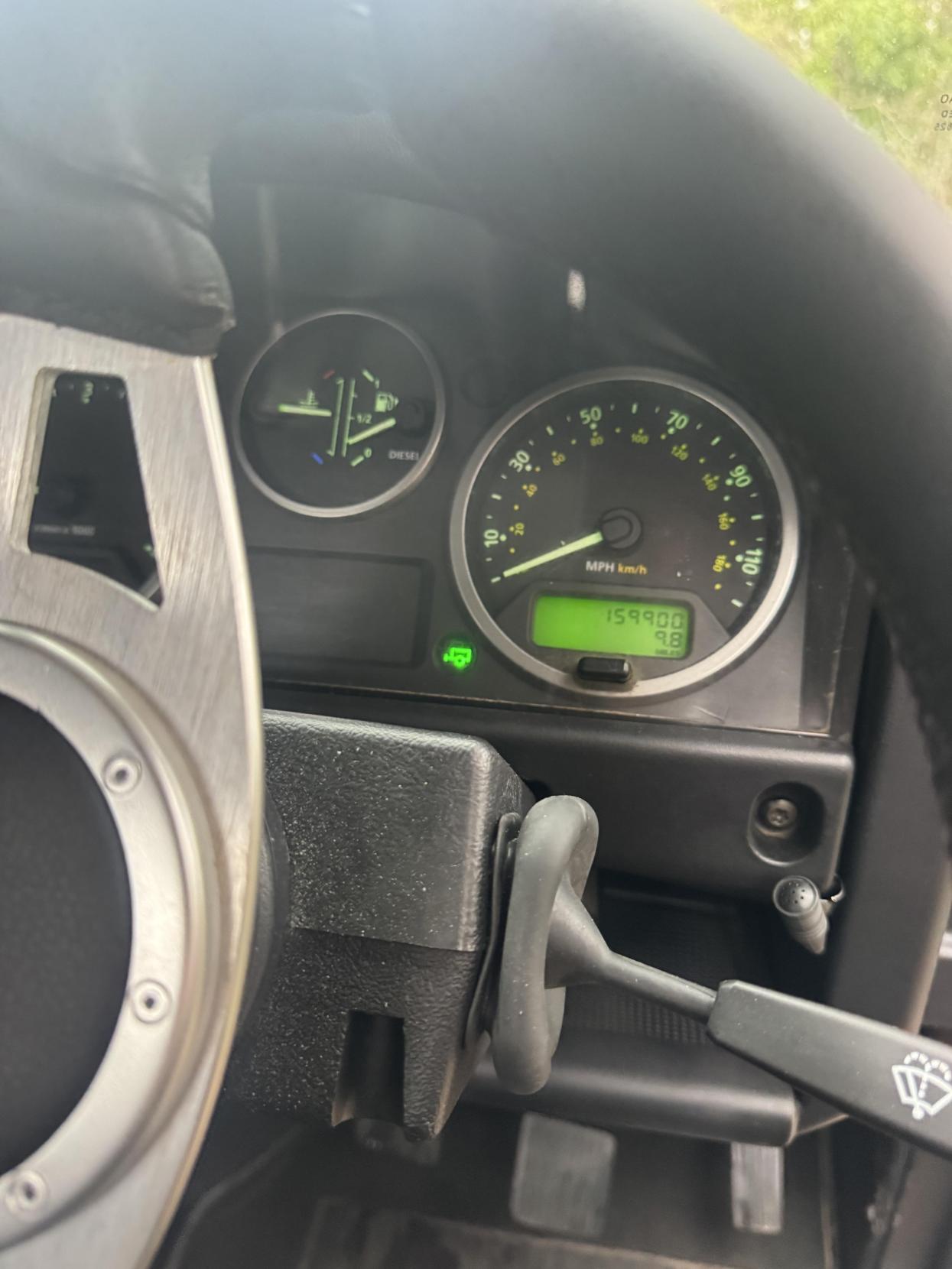 Land Rover Defender 110 2.4 TDCi County Pickup 2dr Diesel Manual 4WD MWB Euro 4 (122 bhp)