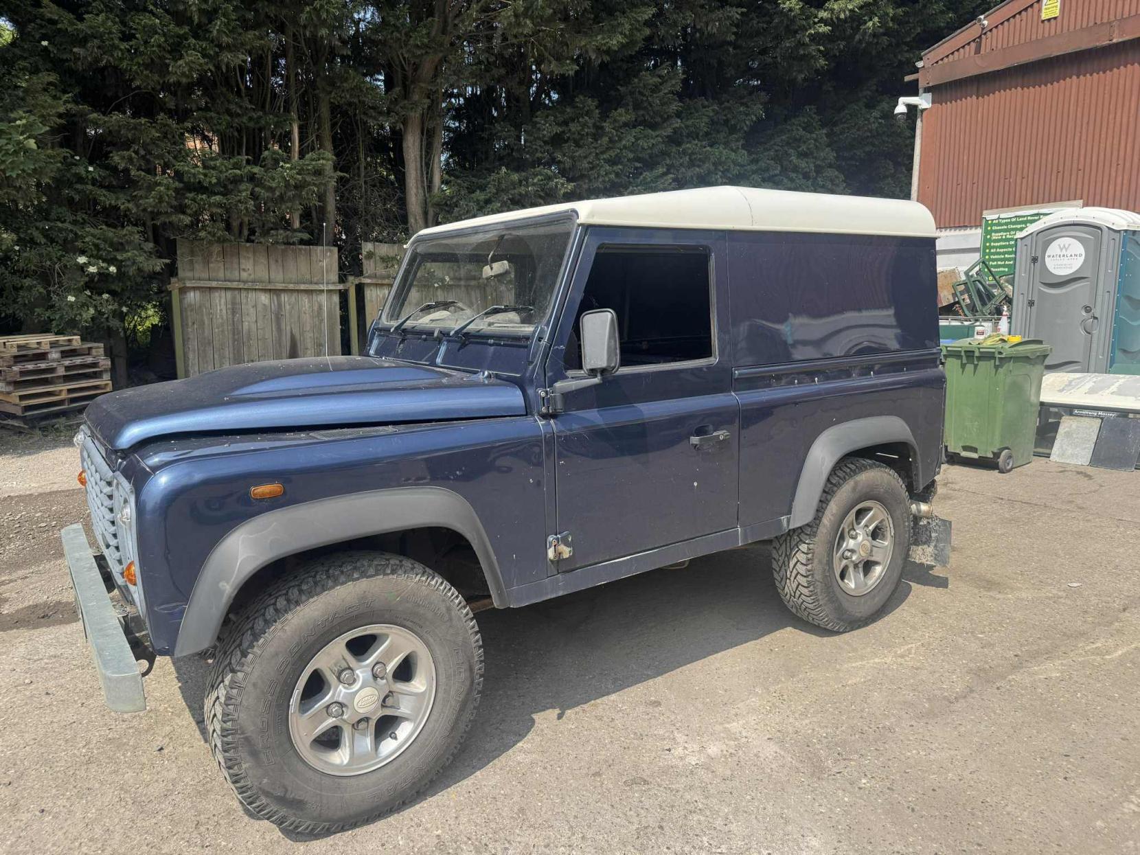 Land Rover Defender 90 2.4 Pickup (2006 - 2016)
