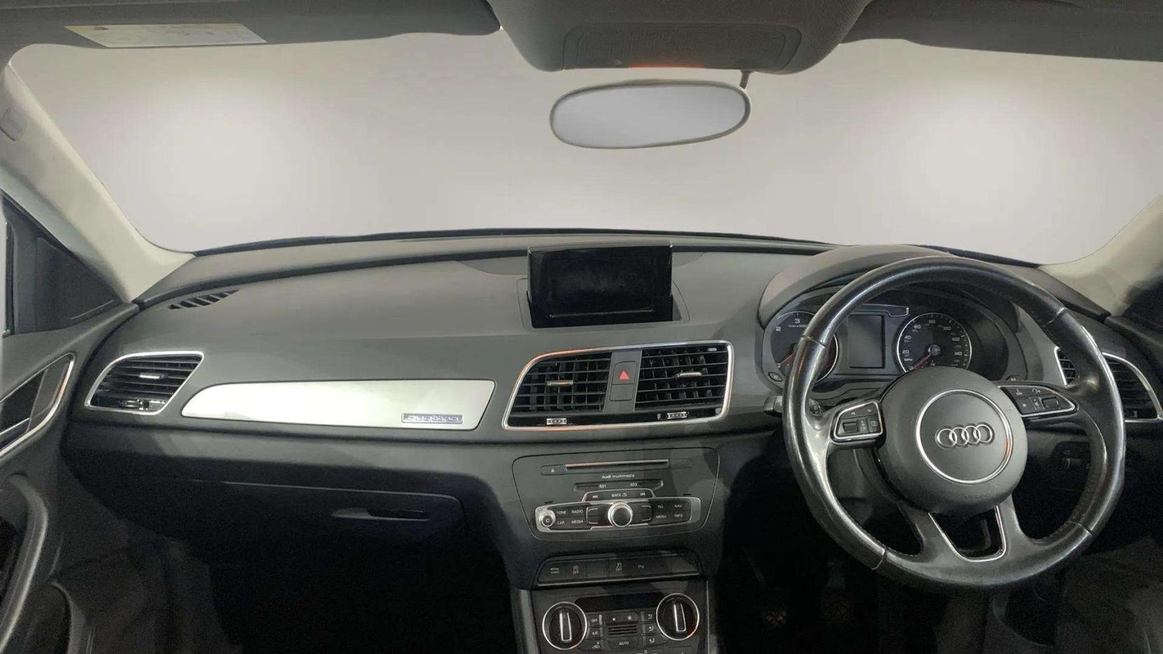 Audi Q3 2.0 TDI SE SUV 5dr Diesel Manual quattro Euro 6 (s/s) (150 ps)