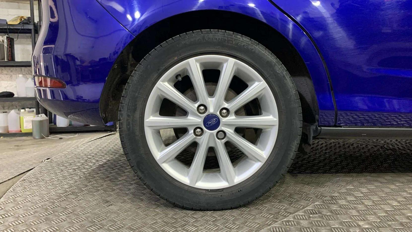 Ford B-Max 1.0T EcoBoost Titanium MPV 5dr Petrol Manual Euro 5 (100 ps)