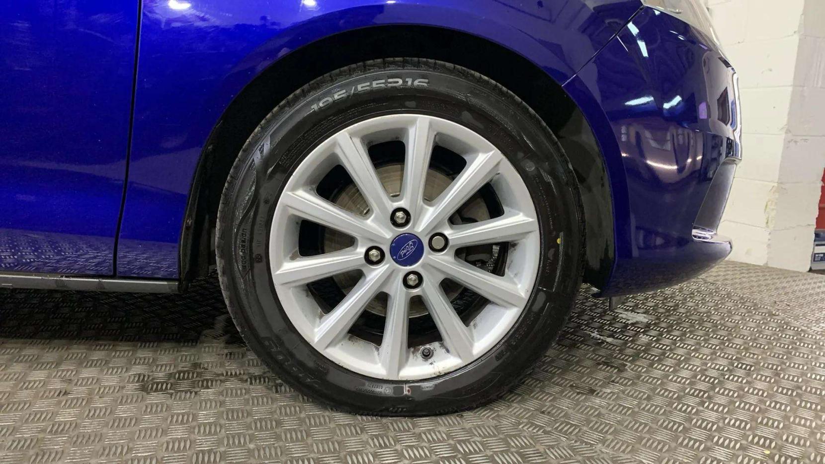 Ford B-Max 1.0T EcoBoost Titanium MPV 5dr Petrol Manual Euro 5 (100 ps)