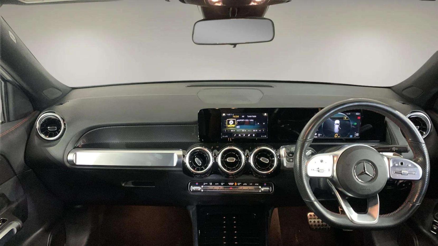 Mercedes-Benz GLB 1.3 GLB200 AMG Line SUV 5dr Petrol 7G-DCT Euro 6 (s/s) (163 ps)