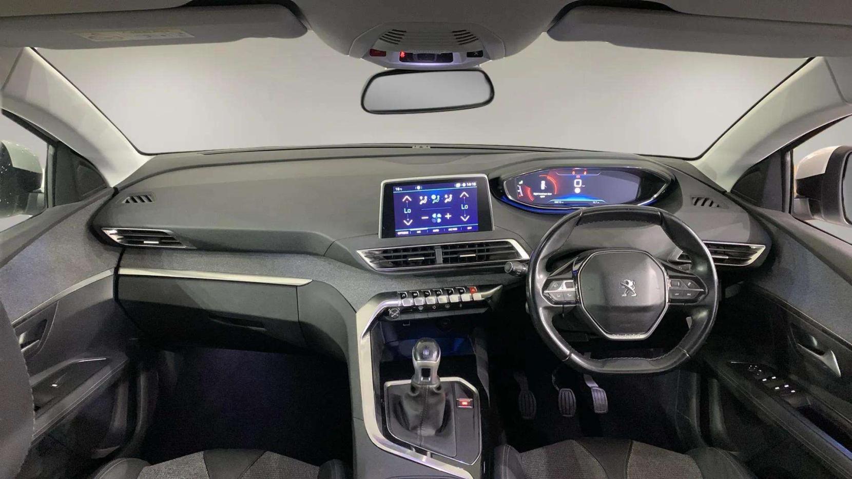 Peugeot 3008 1.2 PureTech Allure SUV 5dr Petrol Manual Euro 6 (s/s) (130 ps)