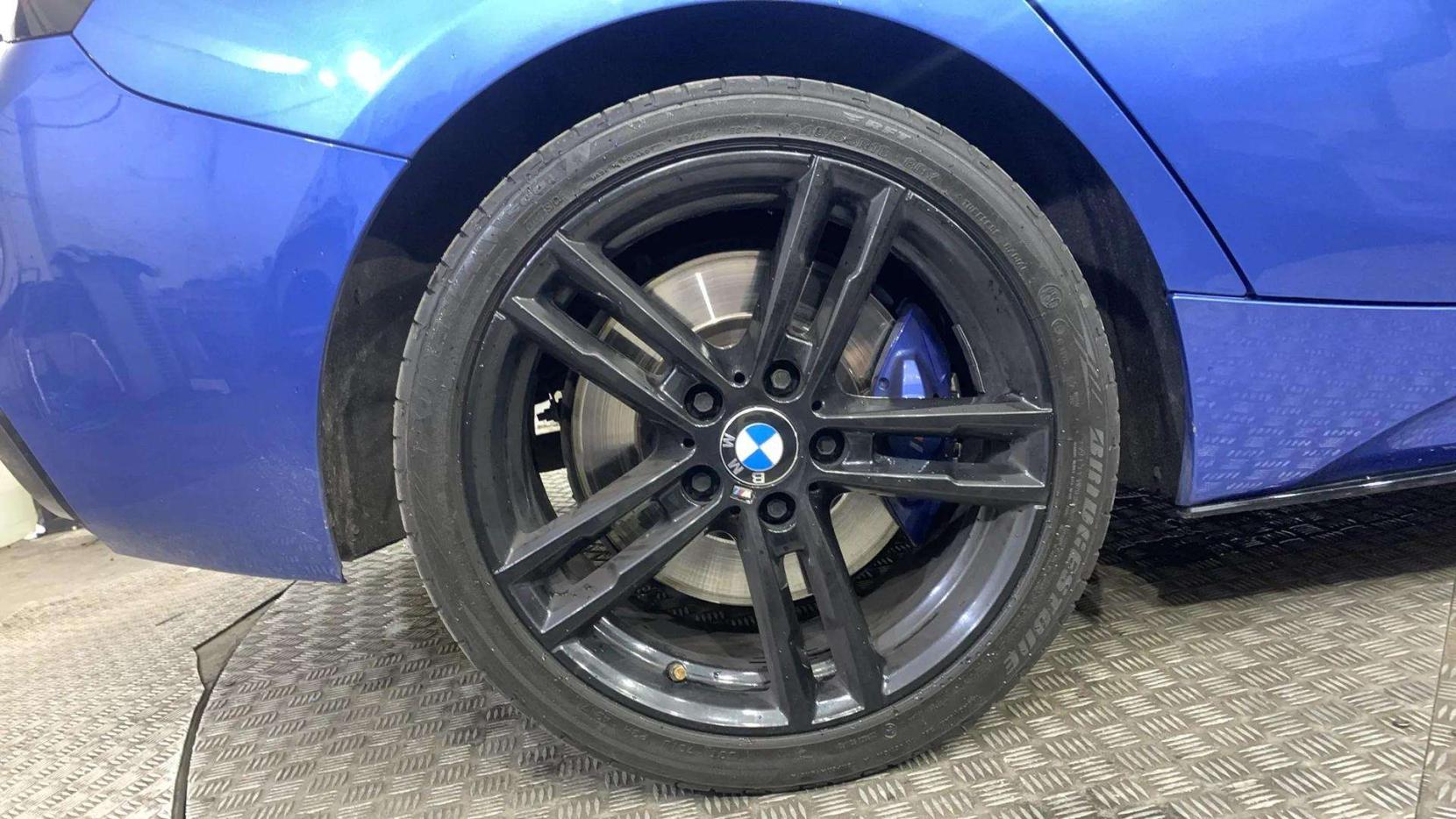 BMW 1 Series 2.0 118d M Sport Shadow Edition Hatchback 5dr Diesel Manual Euro 6 (s/s) (150 ps)
