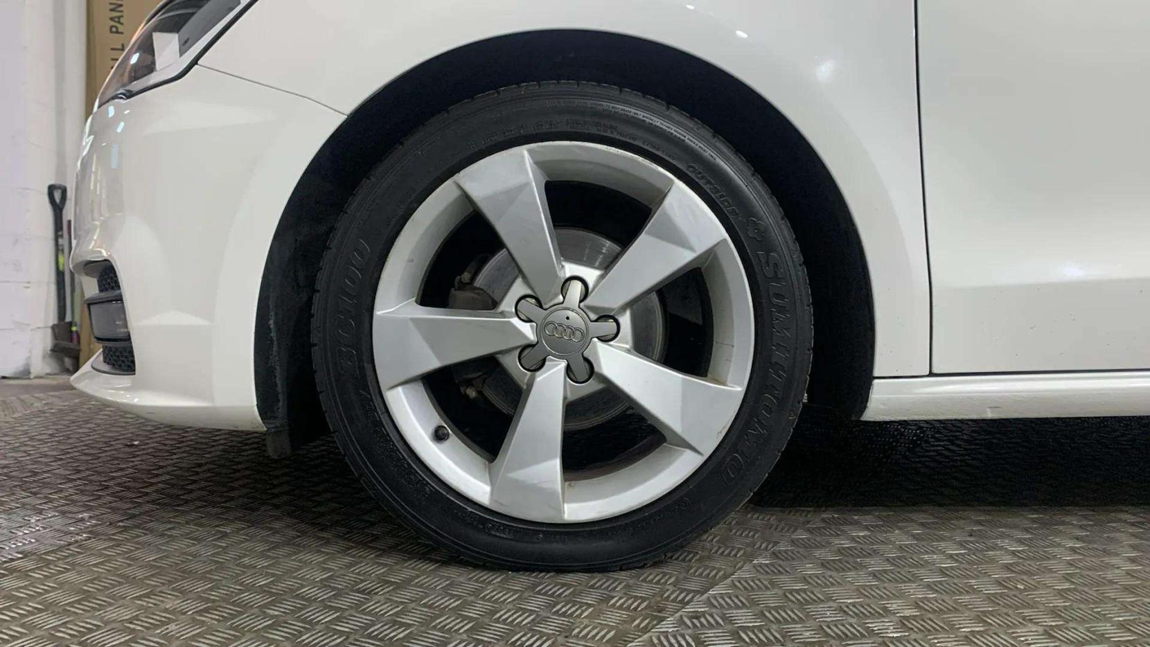Audi A1 1.0 TFSI Sport Sportback 5dr Petrol Manual Euro 6 (s/s) (95 ps)