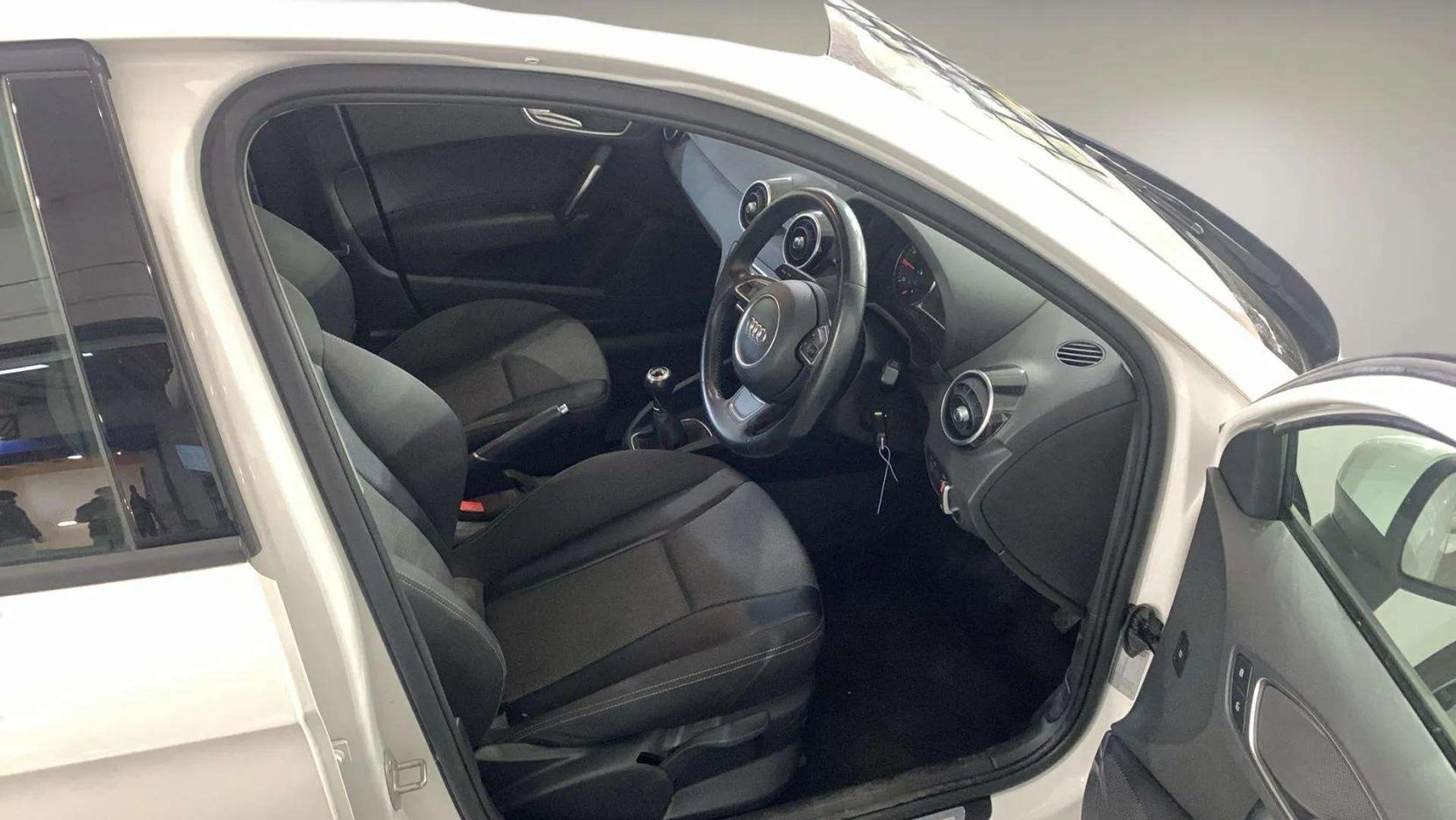 Audi A1 1.0 TFSI Sport Sportback 5dr Petrol Manual Euro 6 (s/s) (95 ps)