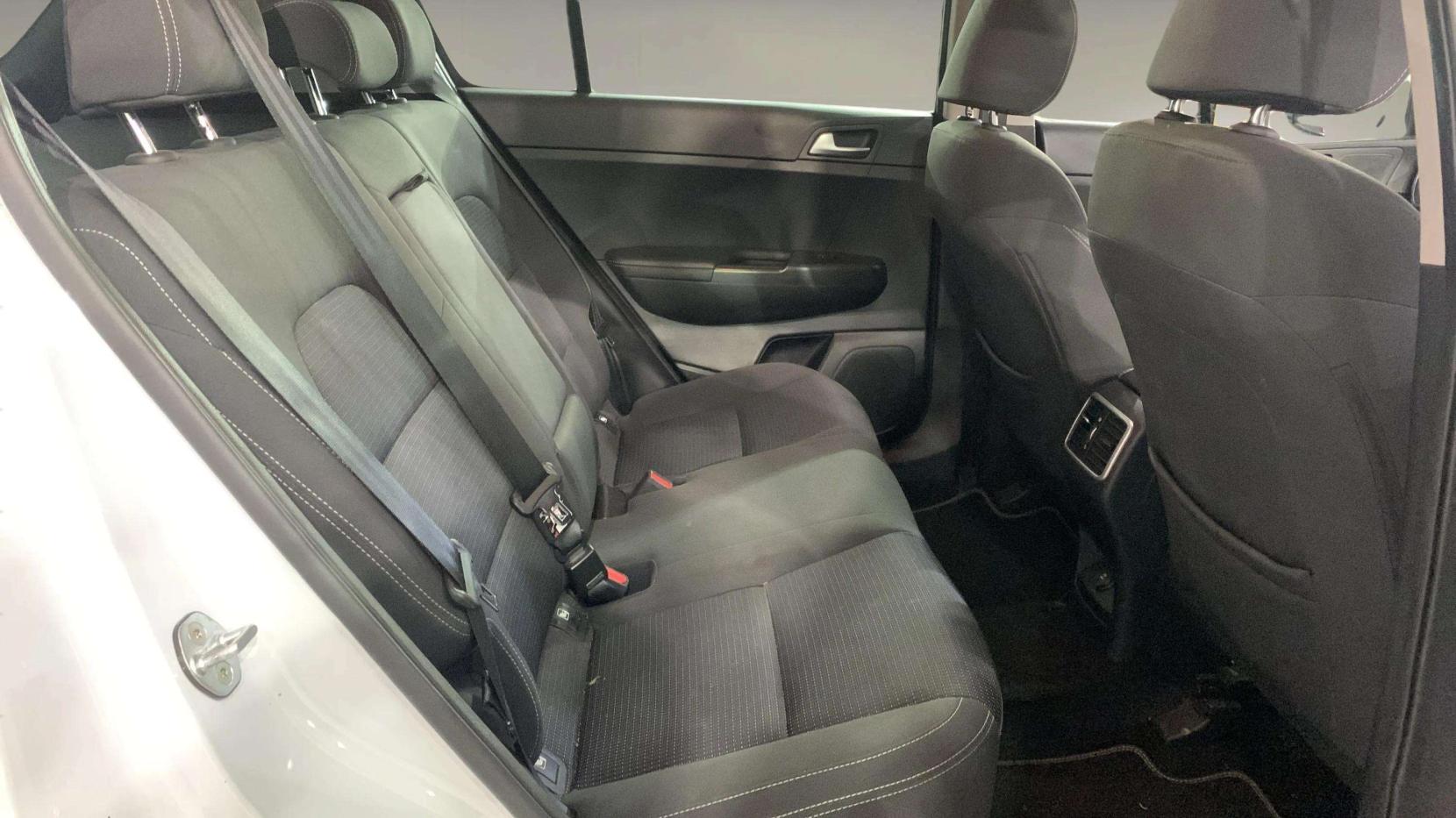 Kia Sportage 1.7 CRDi 2 SUV 5dr Diesel Manual Euro 6 (s/s) (114 bhp)